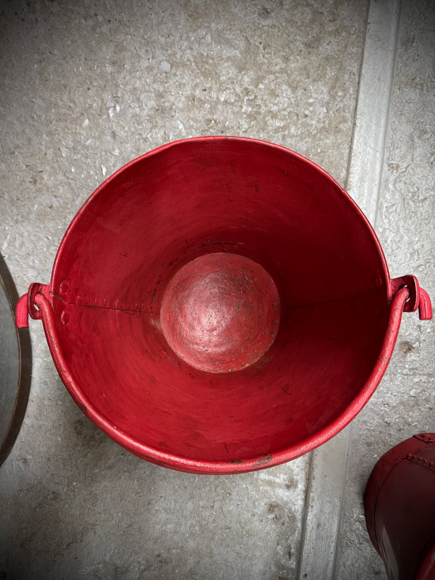 Galvanised Red fire Bucket Log Kindling Basket / Christmas Tree Patio Planter D