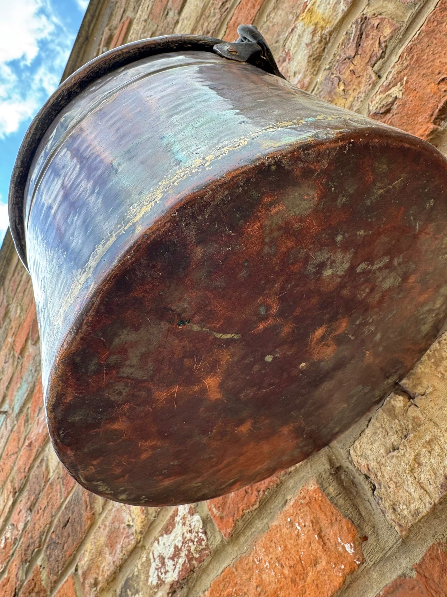 Antique Copper Cauldron Pot with Riveted Iron Handle & Dovetail Planter Pot B