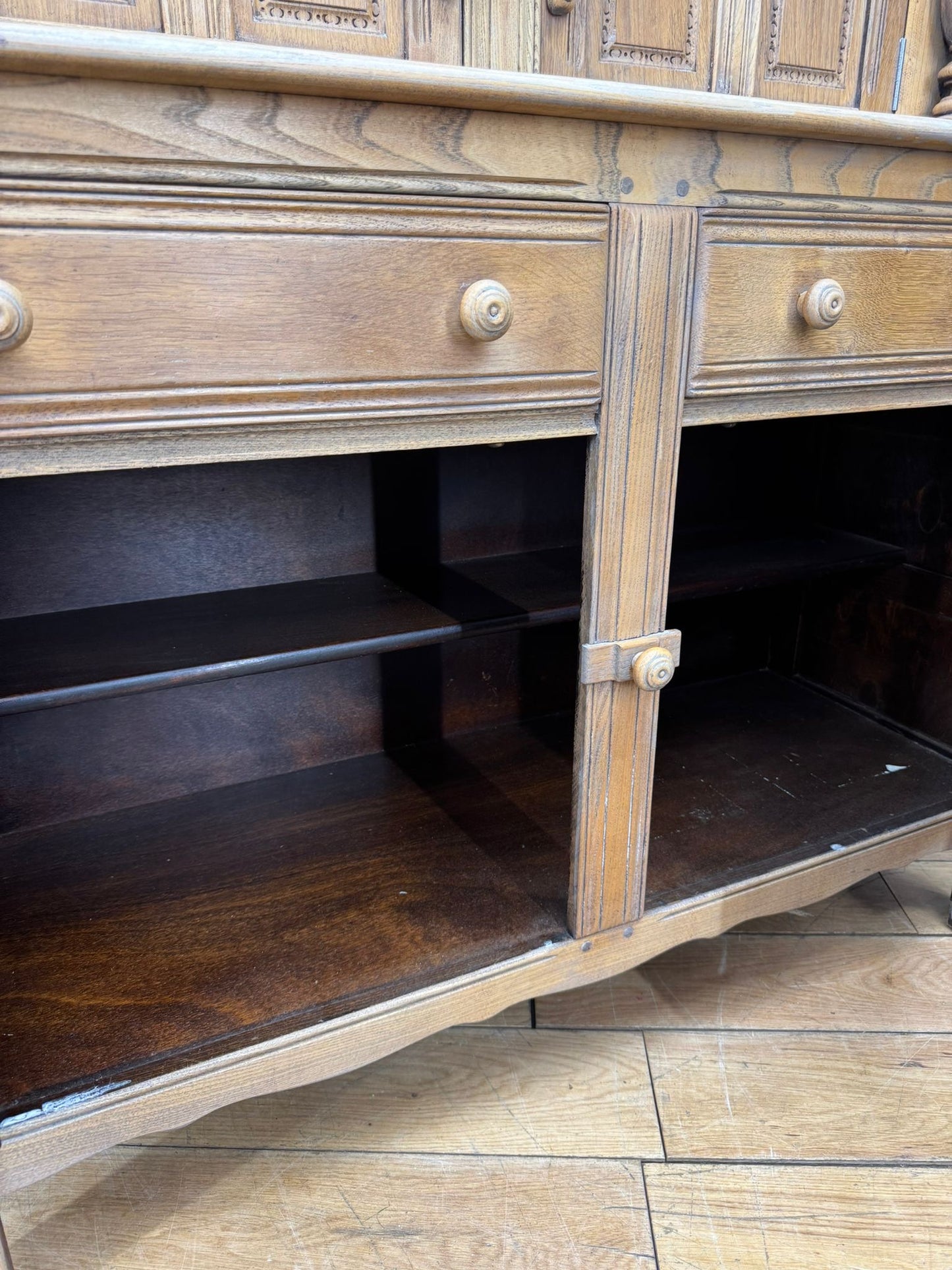 Vintage Ercol Court Cupboard – Stripped & Waxed Sideboard Cabinet / Home Bar