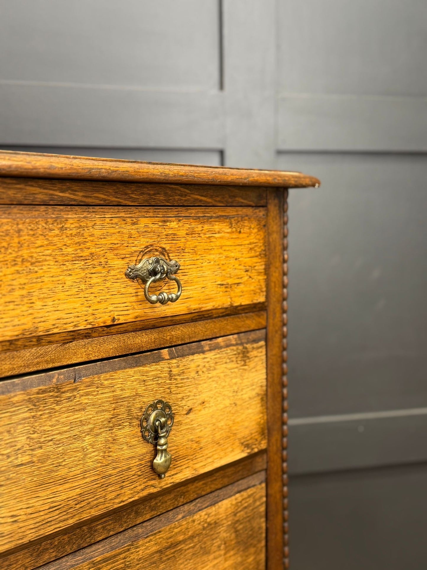 Antique Tiger Oak Chest of Drawers – Farmhouse, Rustic Bedroom, Hallway Storage