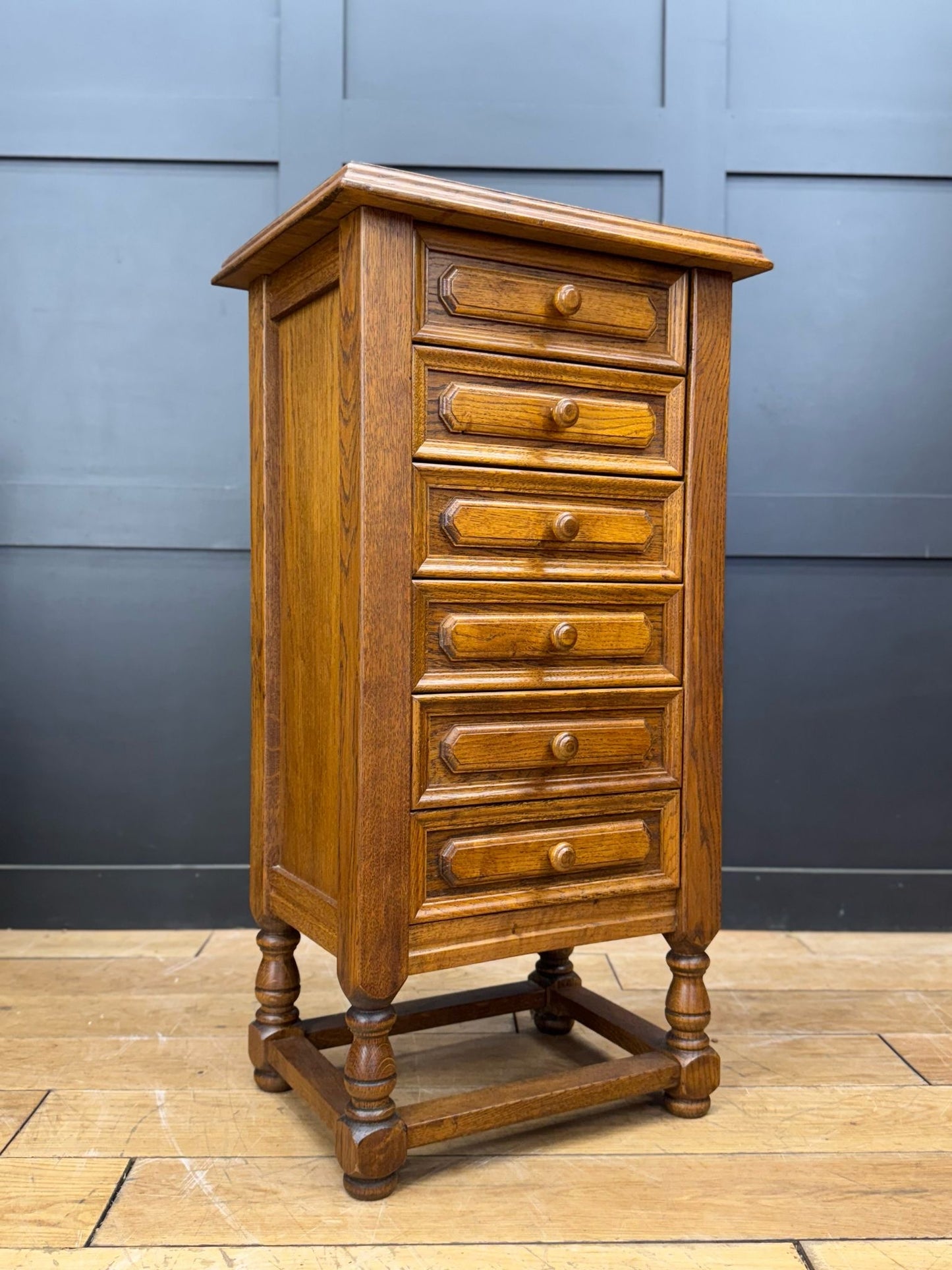 Preloved Small Slim Oak Chest Of Drawers / Bedroom Hall Storage