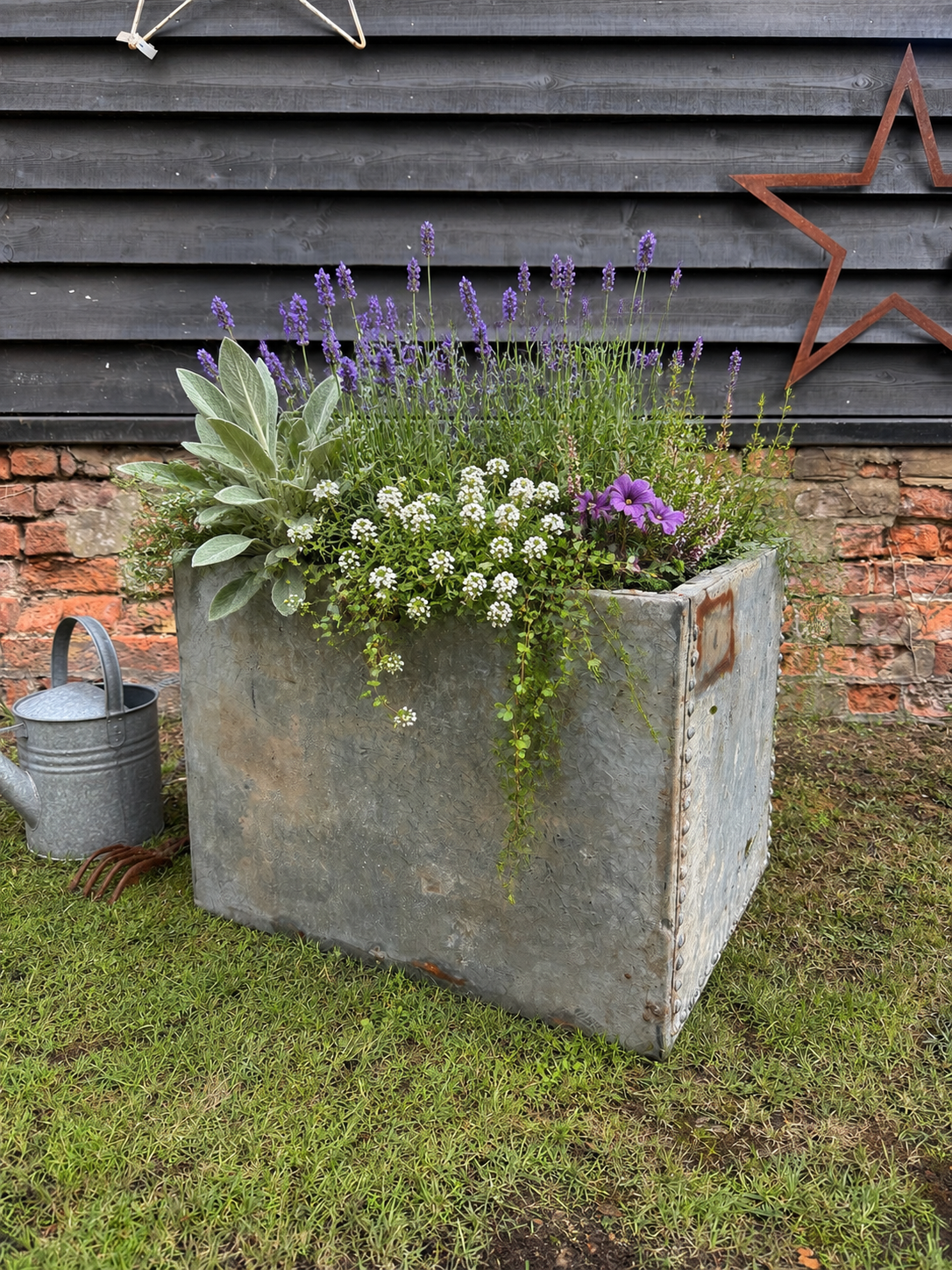 Riveted Galvanised Trough Planter / Raised Flower Bed Plant Olive Tree Pot (T1