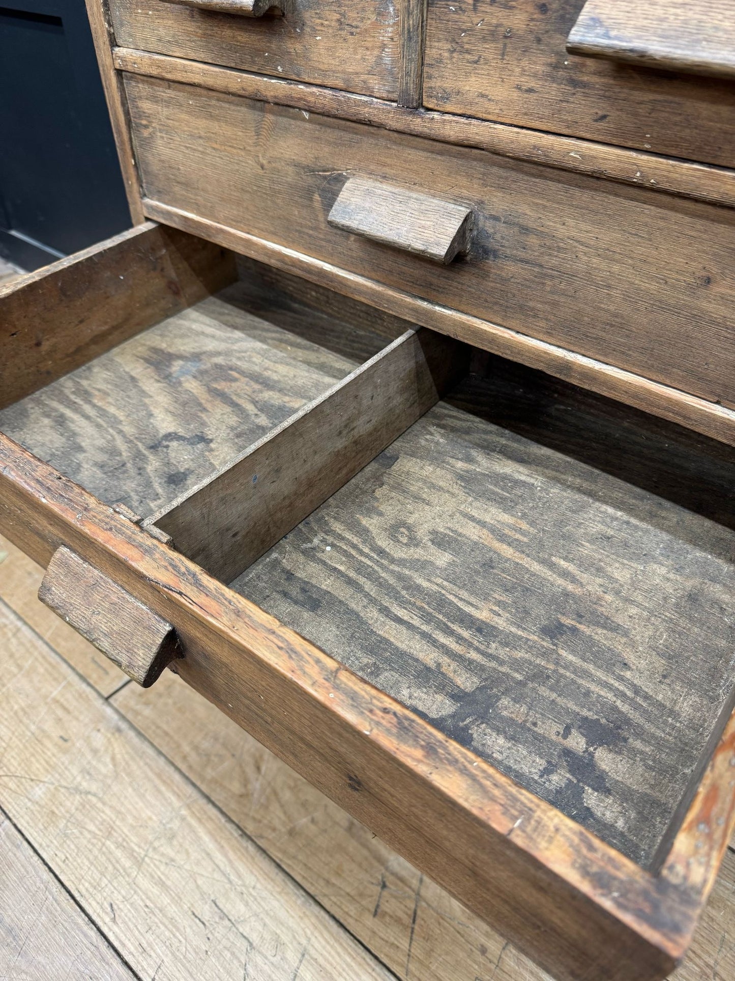 Antique Salvage Reclaimed Industrial Chest Of Drawers / Factory Drawers Storage