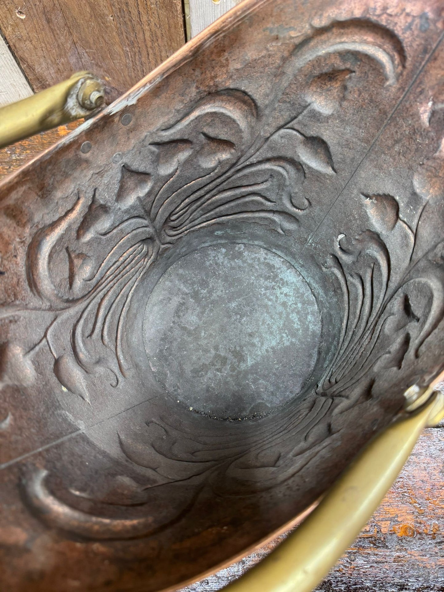 Antique Art Nouveau Embossed Copper Coal Scuttle Bucket with Brass Handle 39.5cm