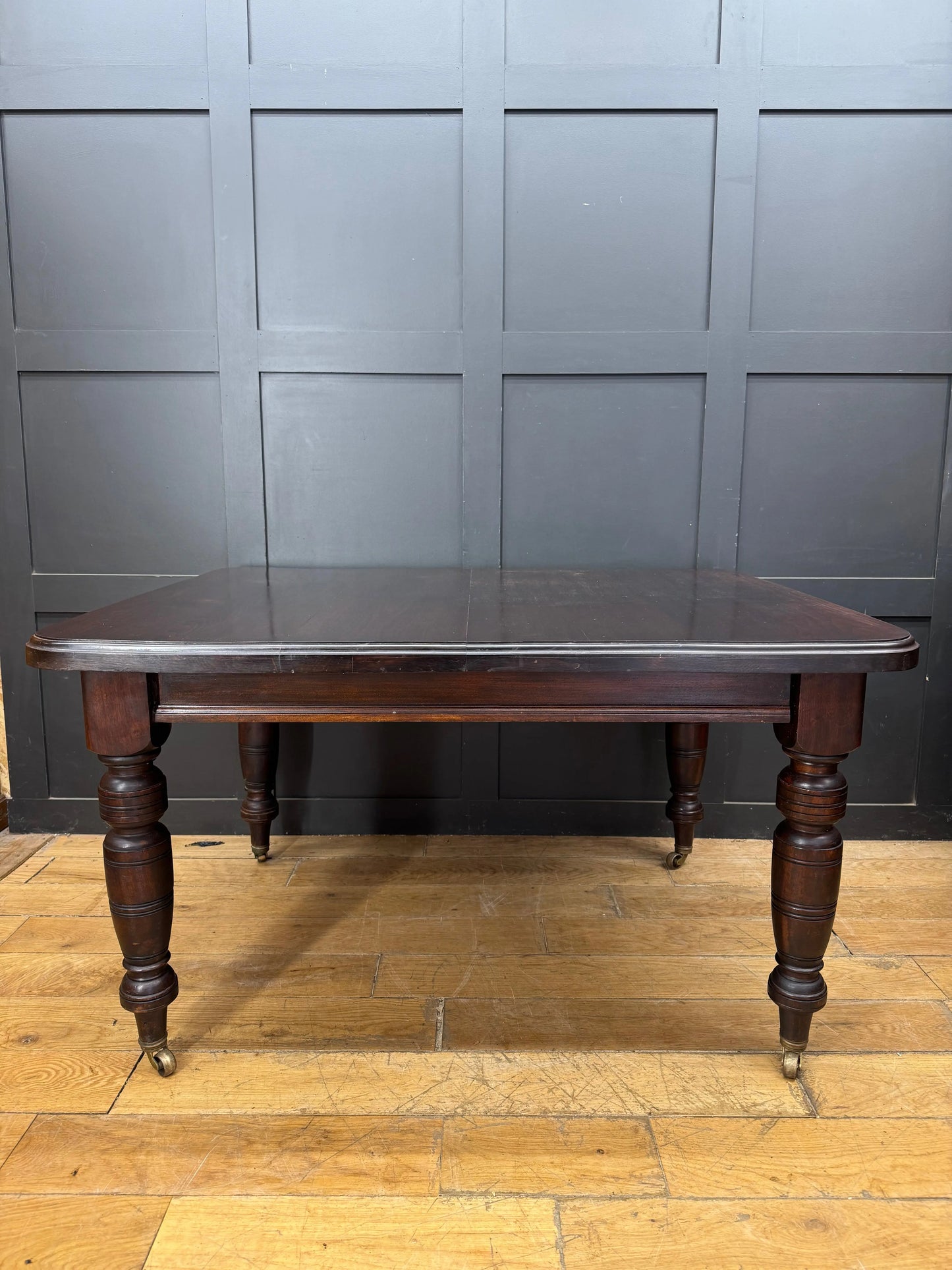 Victorian Mahogany Extending Dining Table Antique 6 Seater Brass Castors