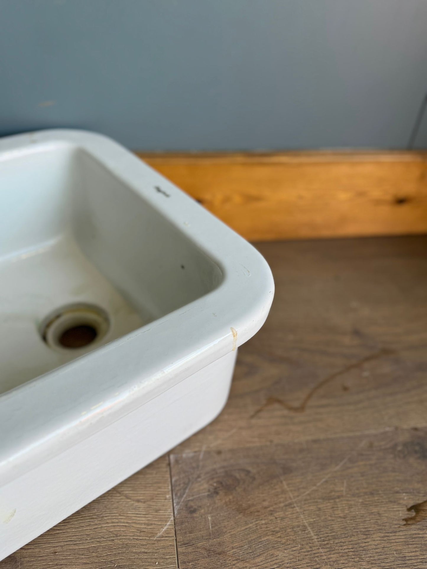Vintage Twyfords Rectangular Sink – Reclaimed Ceramic Basin 50cm Utility/Lab