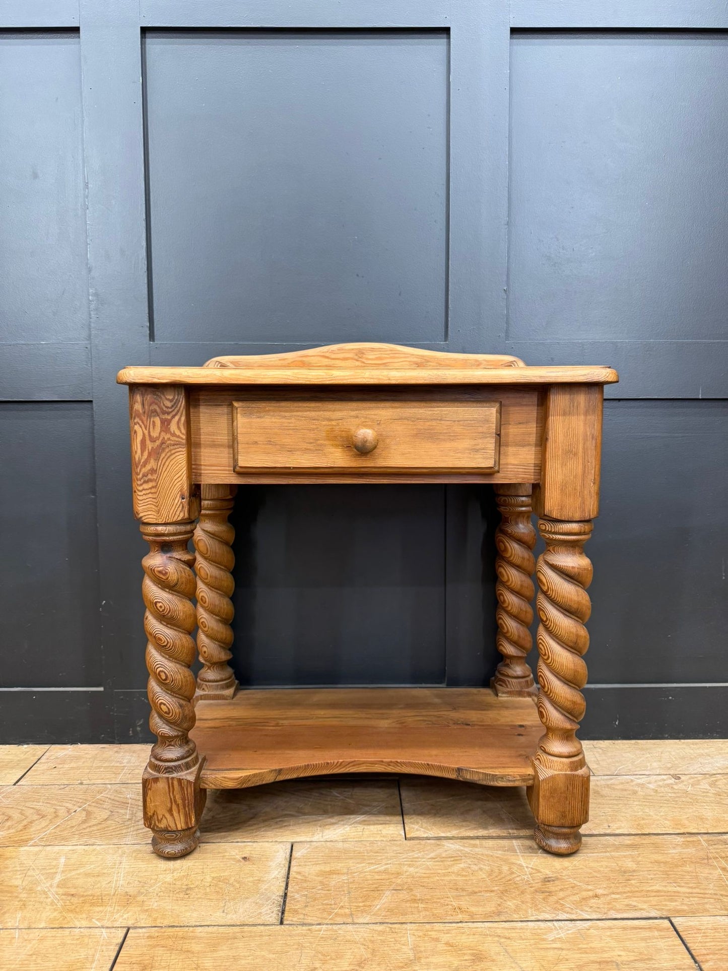 Vintage Pine Side Table / Bedroom Drawers / Bedside Table / Sofa Table