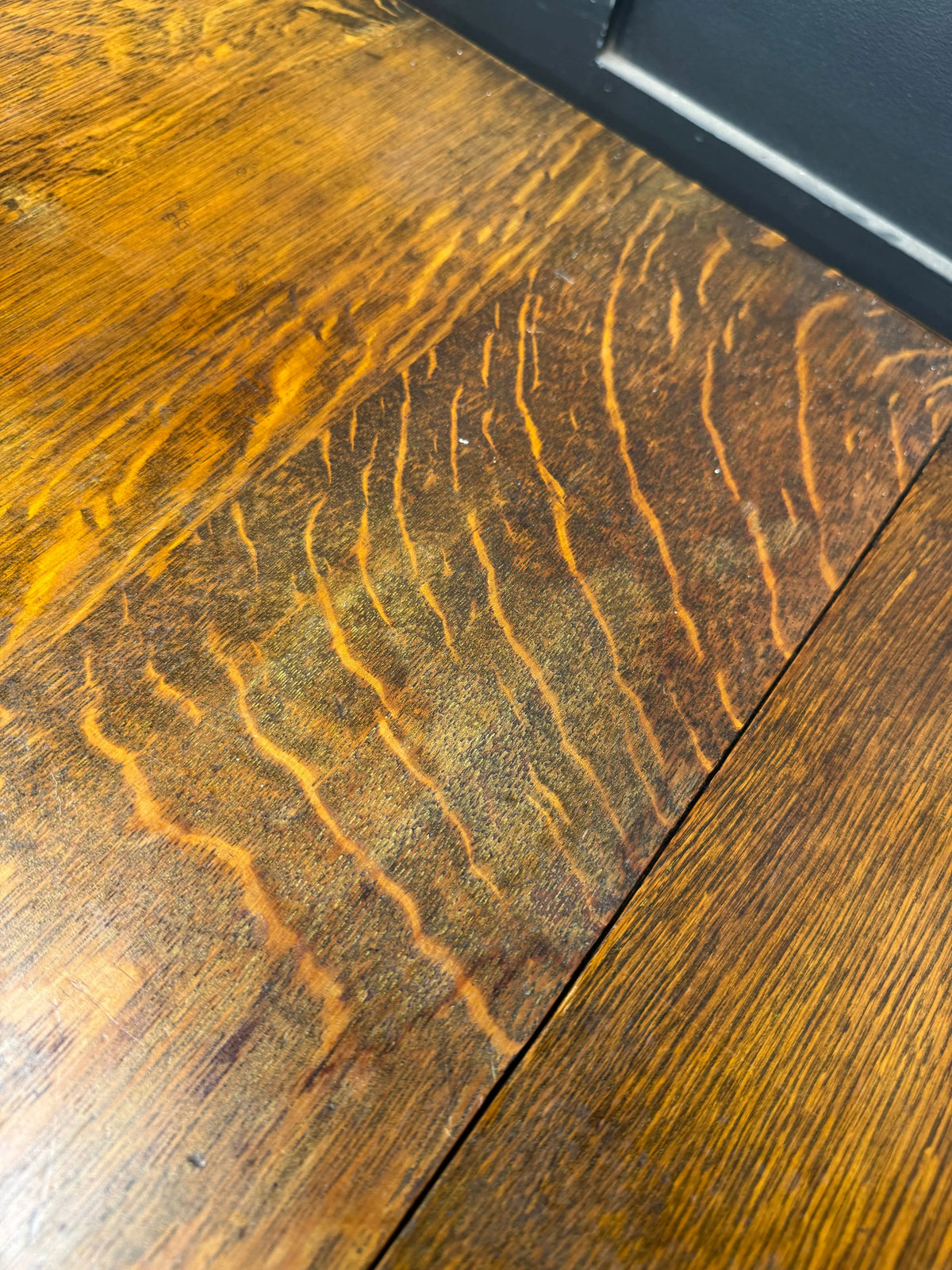 1920s Oak Barley Twist Gateleg Drop Leaf Dining Table