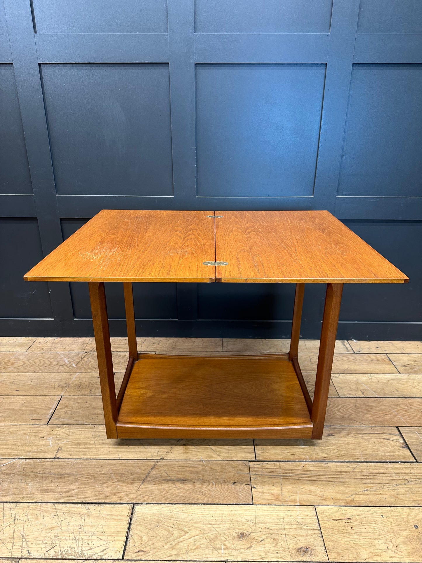 Retro Teak Trolley - Mid Century Serving Cart - Tea Cake Cocktail Trolley