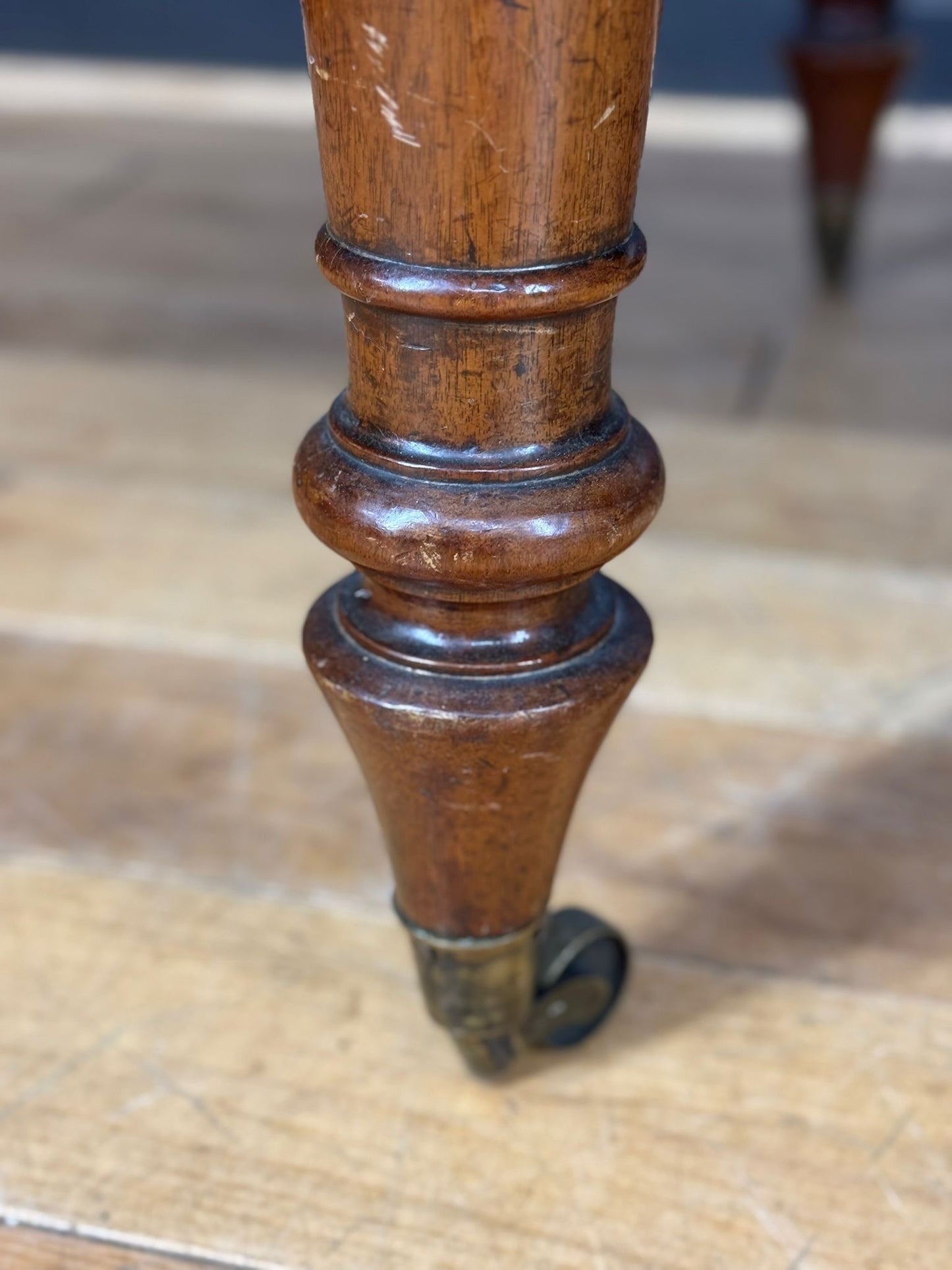 Antique Mahogany Extending Dining Kitchen Table Victorian Pull Out 10 Seater