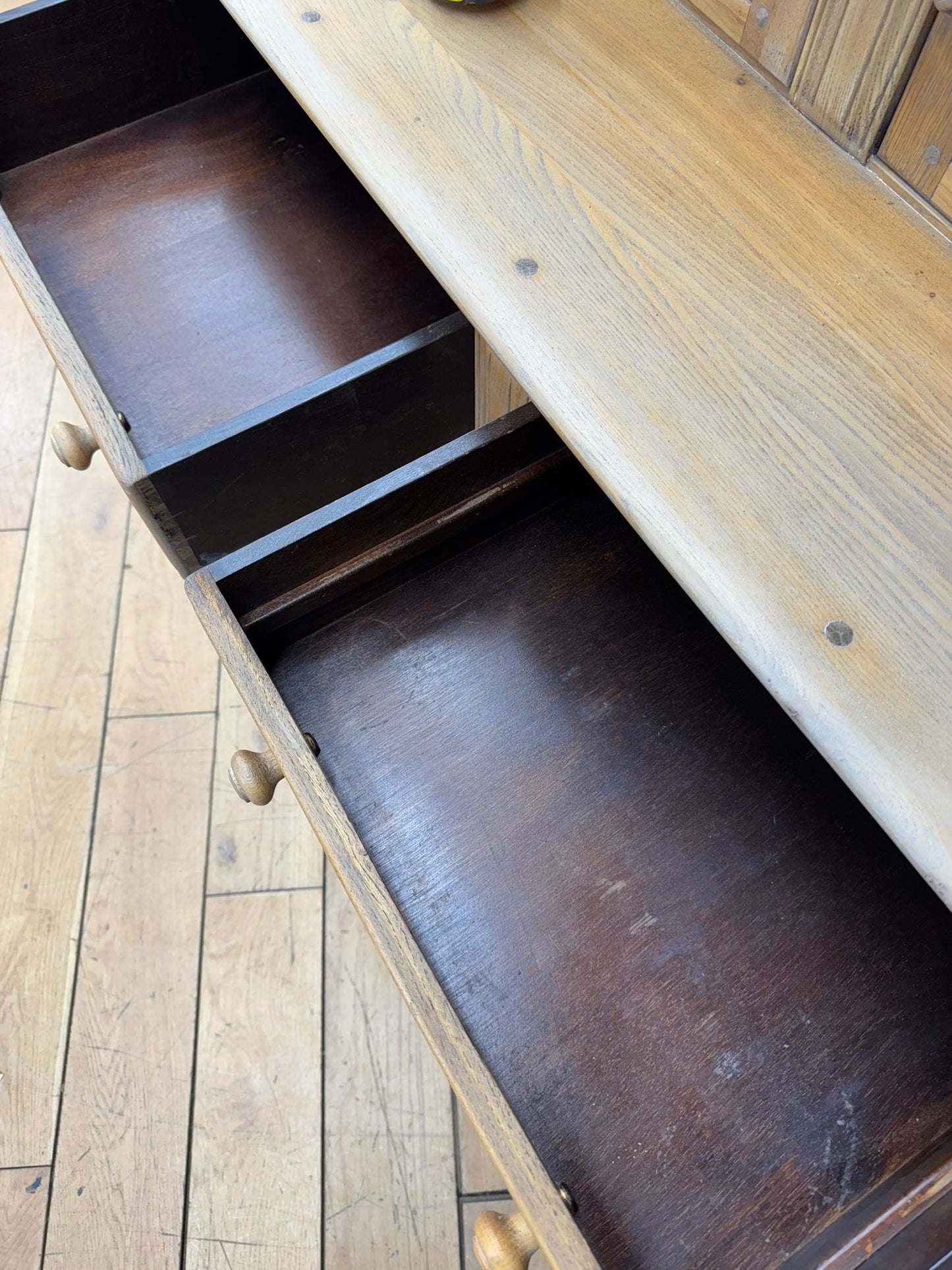 Vintage Ercol Court Cupboard – Stripped & Waxed Sideboard Cabinet / Home Bar