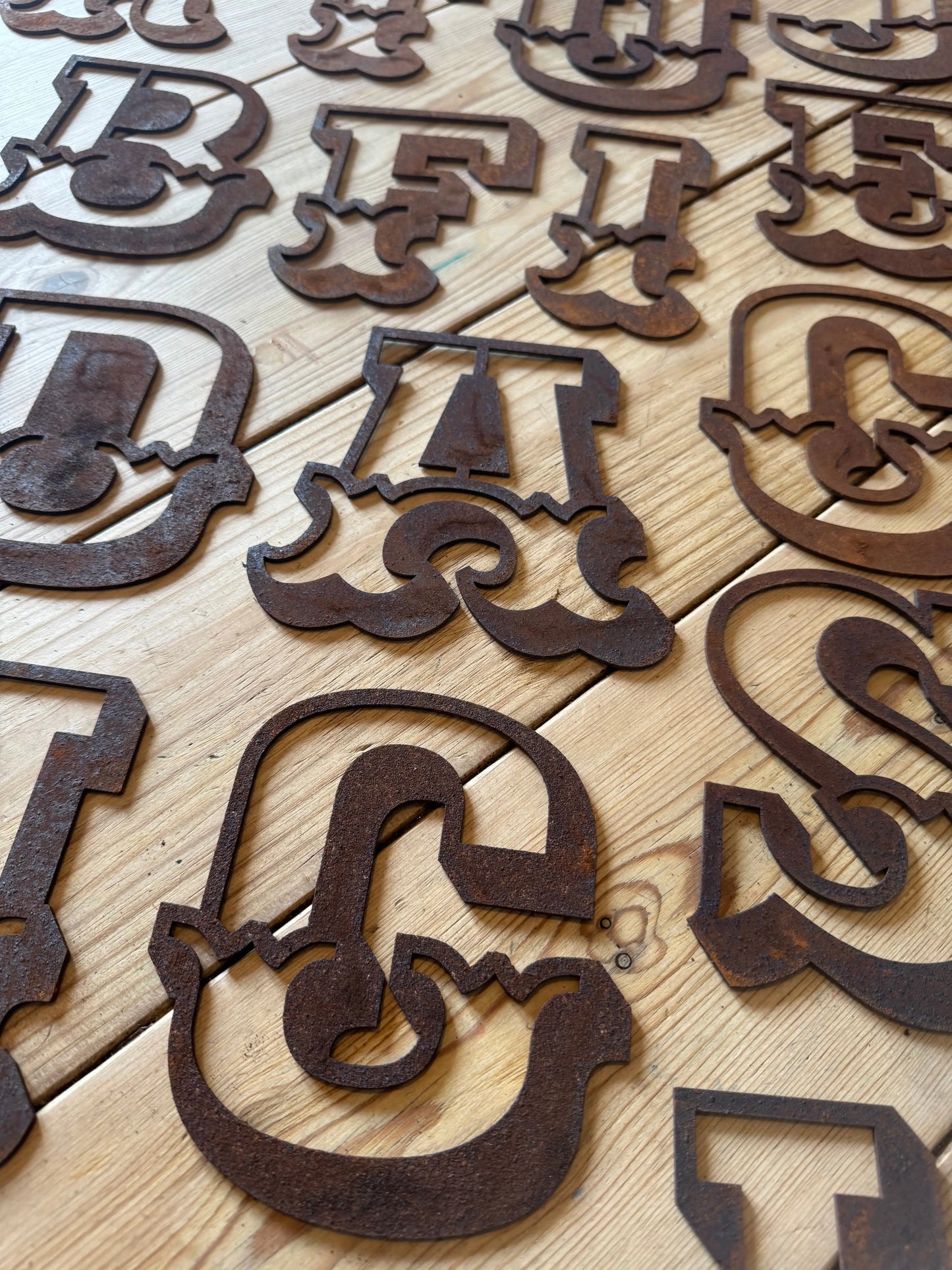 Rusty 5" Carnival Metal Letters A-Z RW NORFOLK