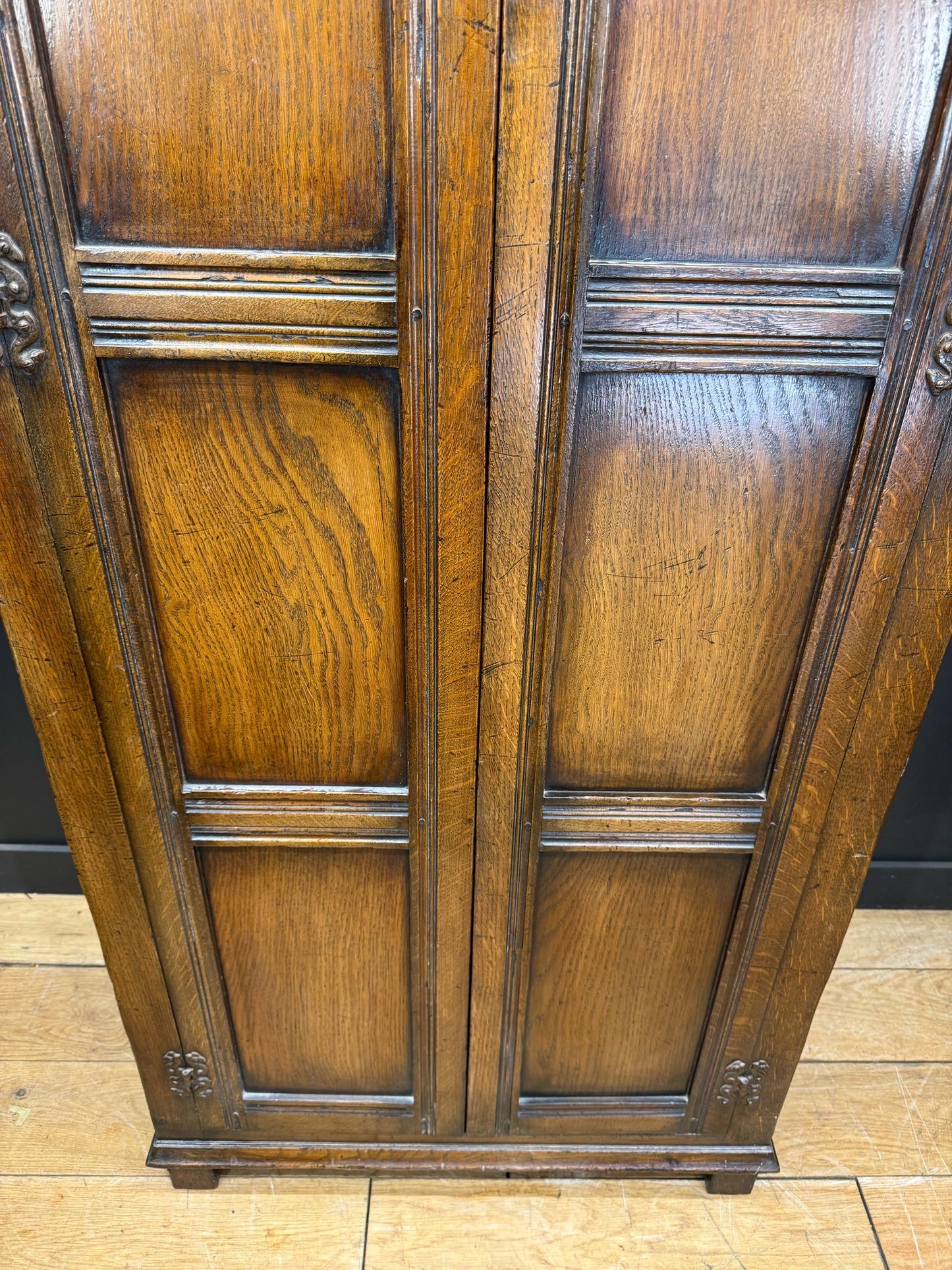 Antique Oak Two Door Wardrobe Cupboard / Hall Coat Cupboard Cabinet