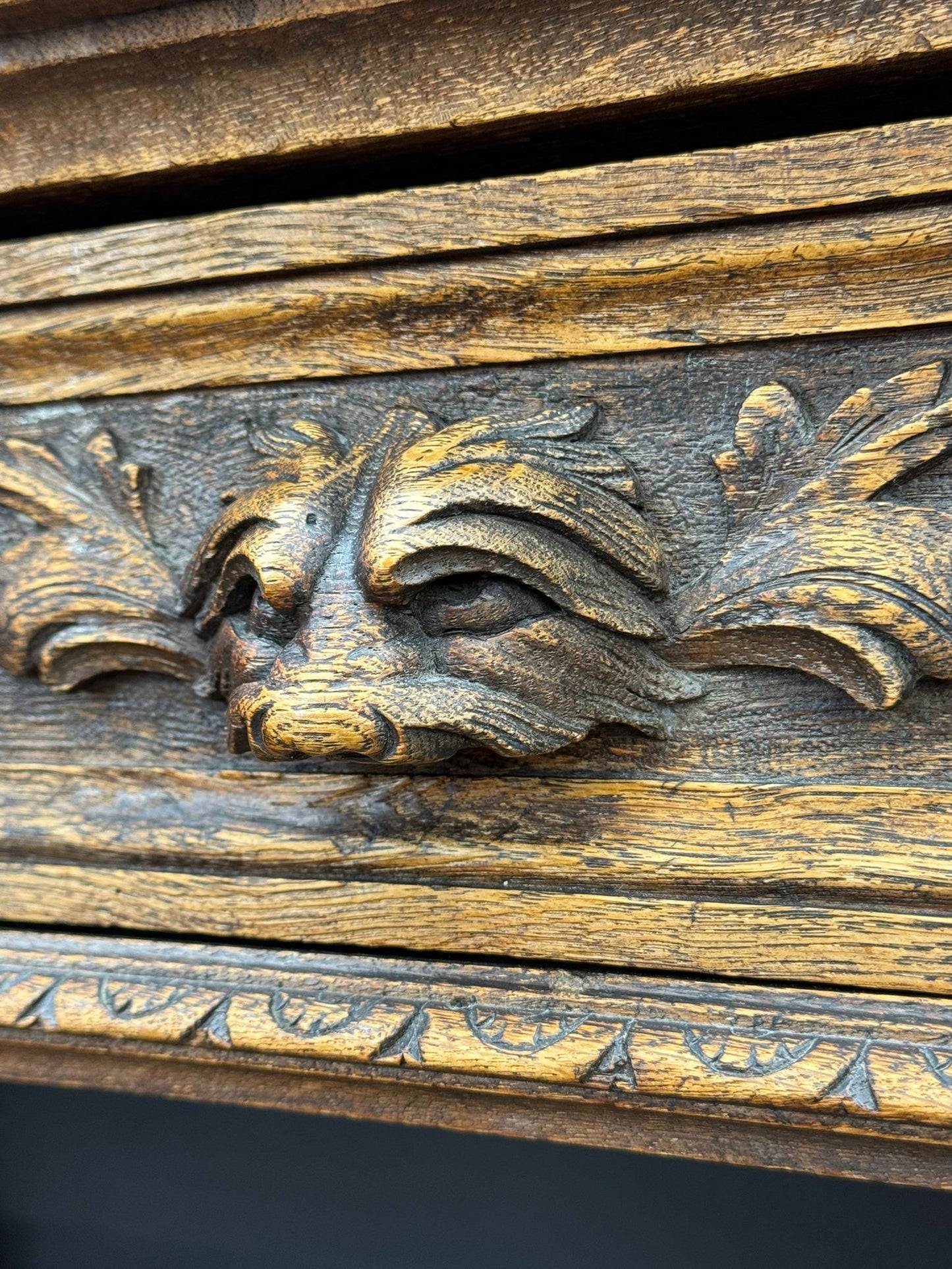 Antique Victorian Carved Oak Sideboard Buffet – Green Man / Oak Cabinet