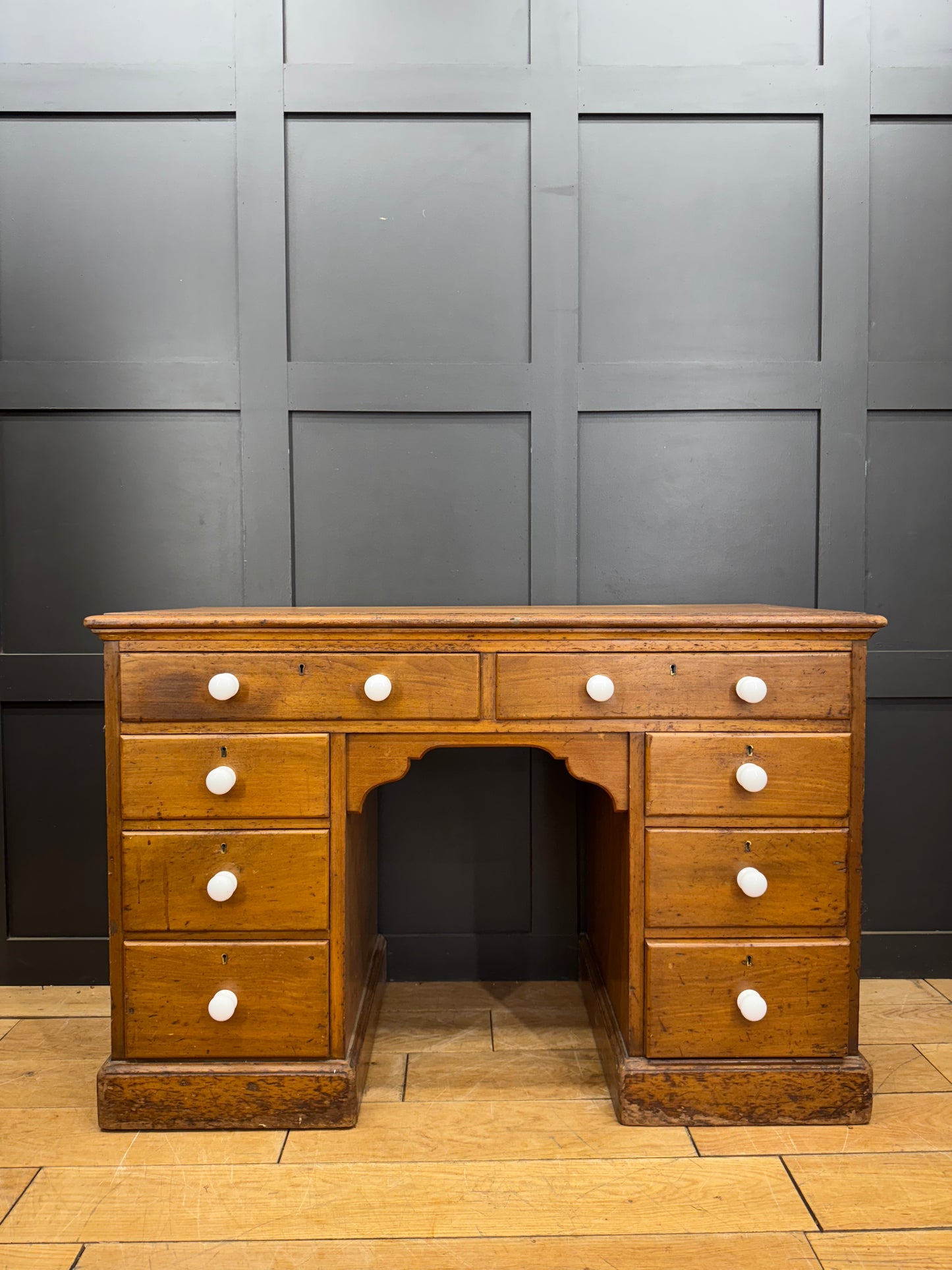 Antique Mahogany Desk / Office Desk / Antique Dressing Table / Victorian Desk
