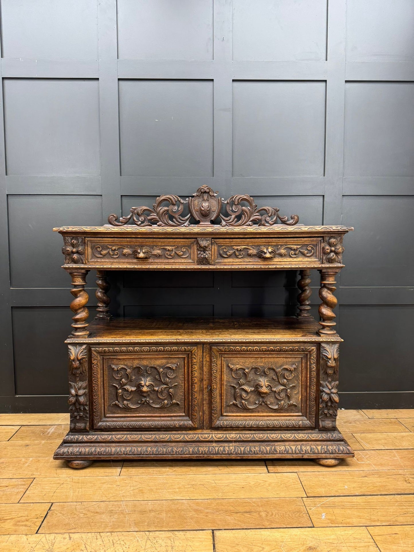 Antique Victorian Carved Oak Sideboard Buffet – Green Man / Oak Cabinet