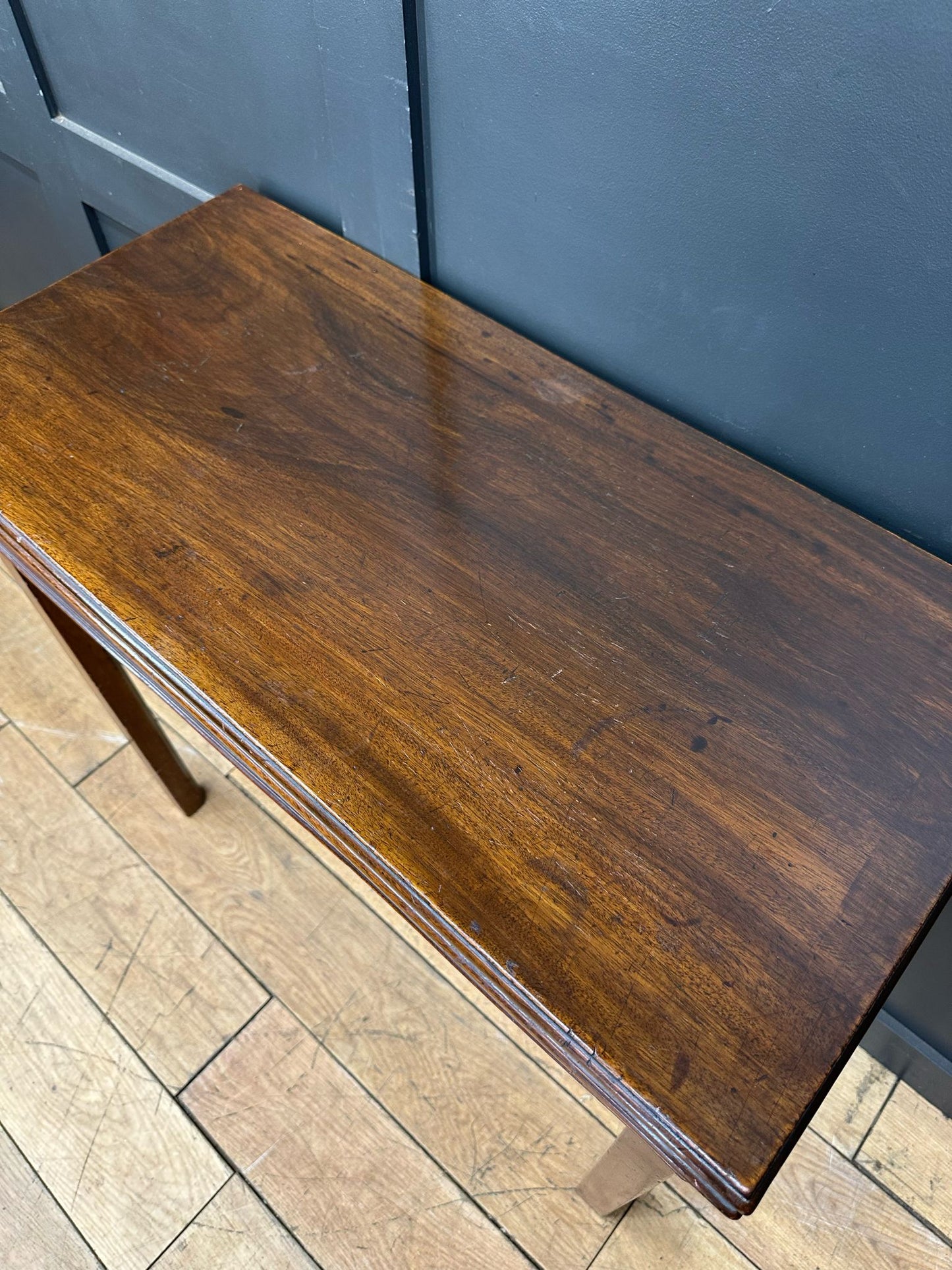 Antique Extending Mahogany Table Games Tea Table / Occasional Side Table