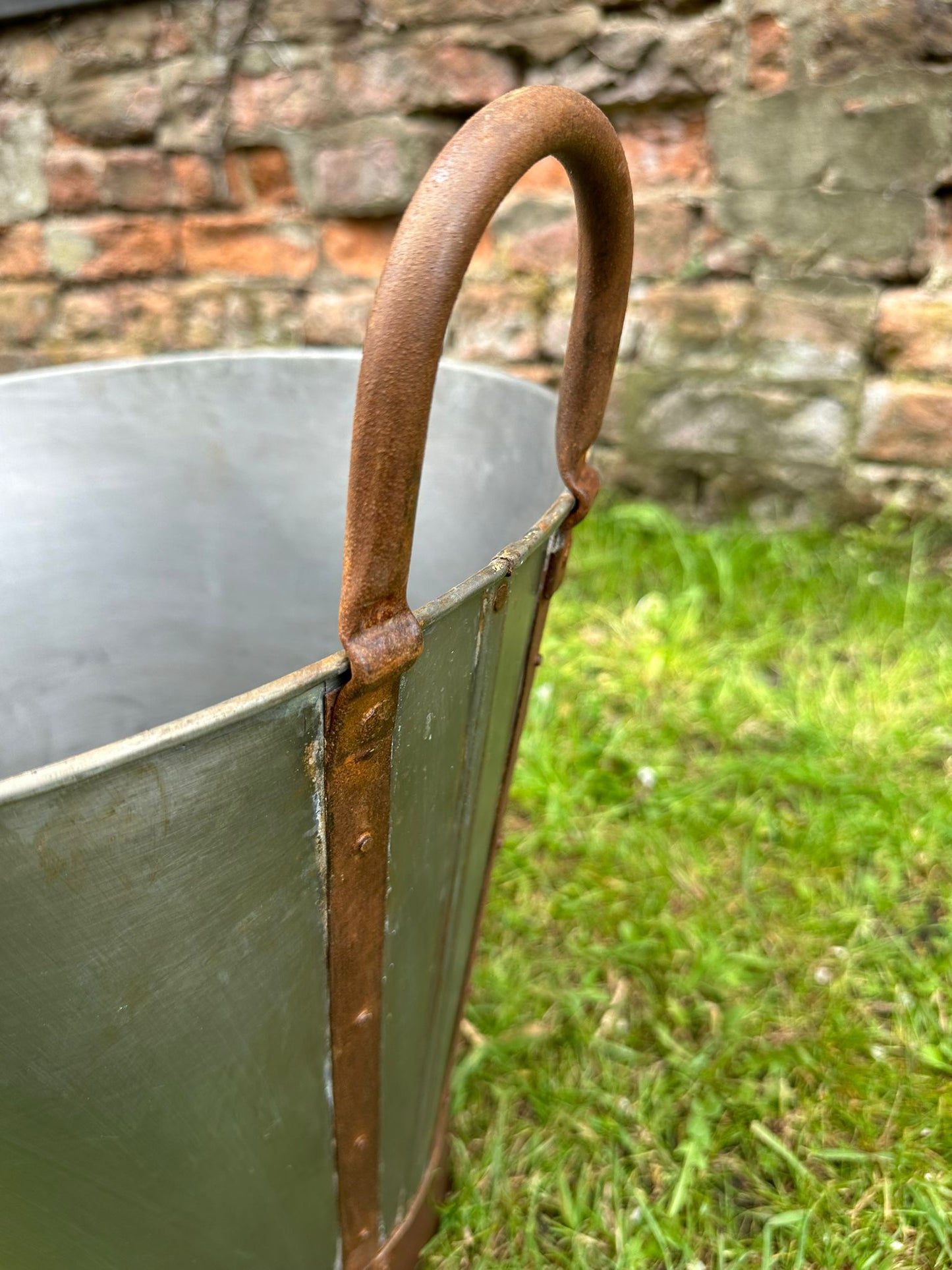 Galvanised Planter / Plant Pot / Shrub Tree Planter / Garden Patio Olive Pot