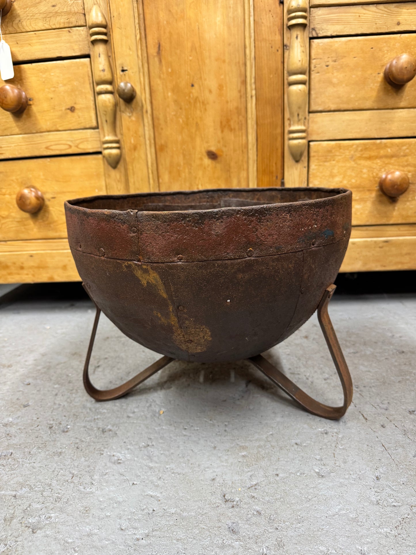 Antique Rusty Metal Planter / Plant Herb Patio Pot / Planter Rustic Fruit Bowl / Fire Pit / Log Basket.
