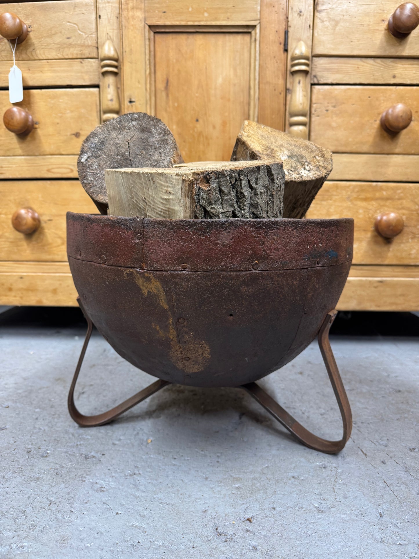 Antique Rusty Metal Planter / Plant Herb Patio Pot / Planter Rustic Fruit Bowl / Fire Pit / Log Basket.