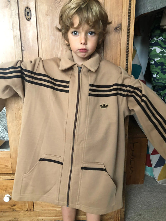 How to Date Vintage adidas Clothing by the Label RUSTIC WAREHOUSE NORFOLK