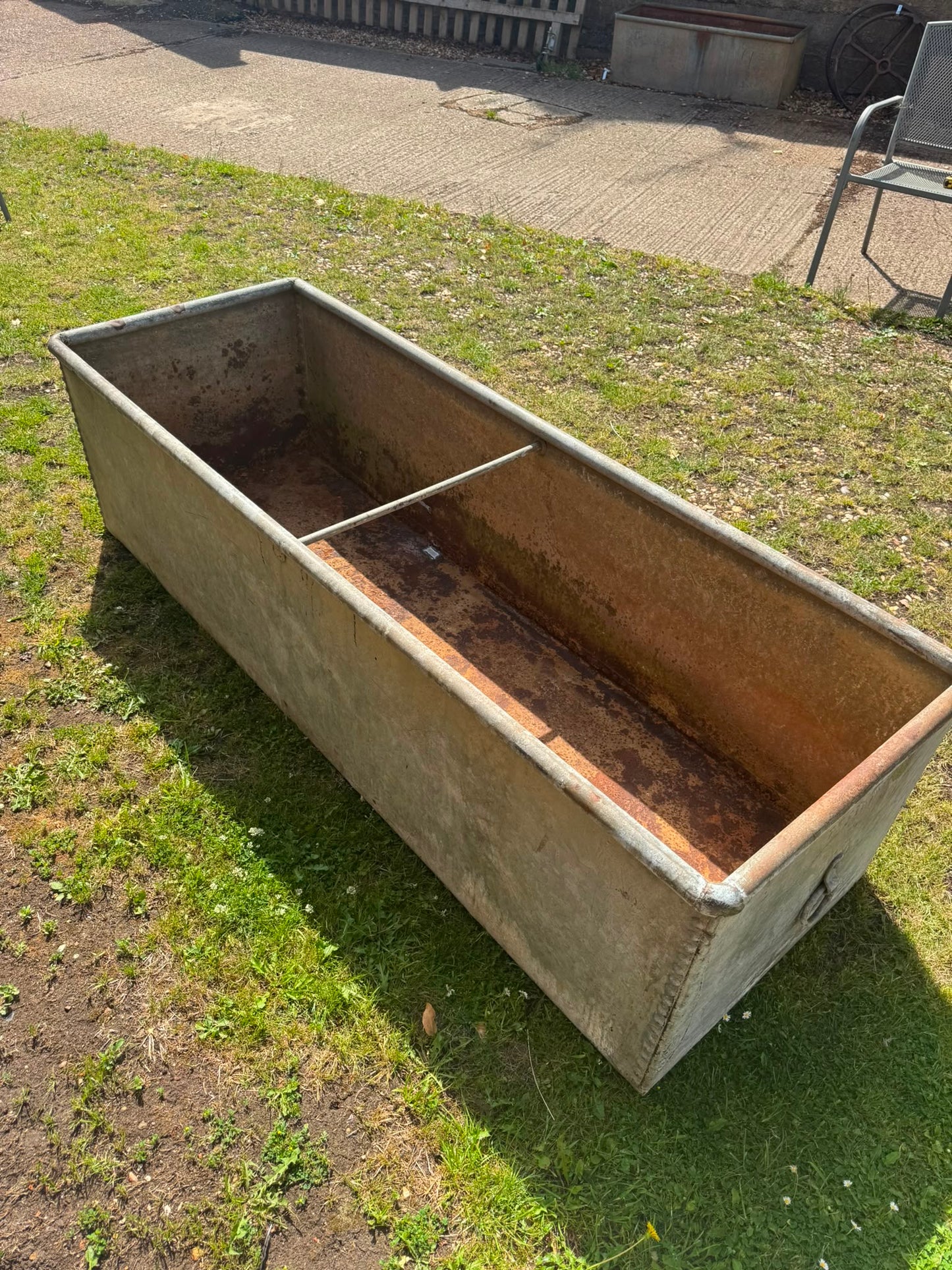 Large Antique Riveted Galvanised Water Trough Garden Planter 184cm (T4