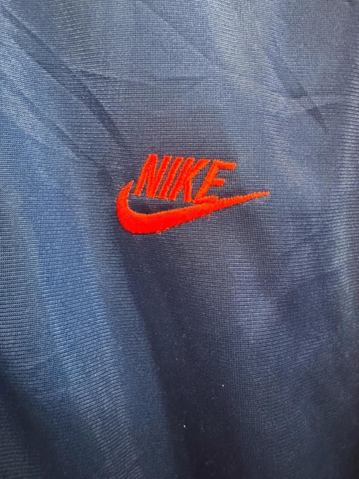 Original 1980s Men's Nike Tracksuit Top Medium. Rare made in the U.K. #334