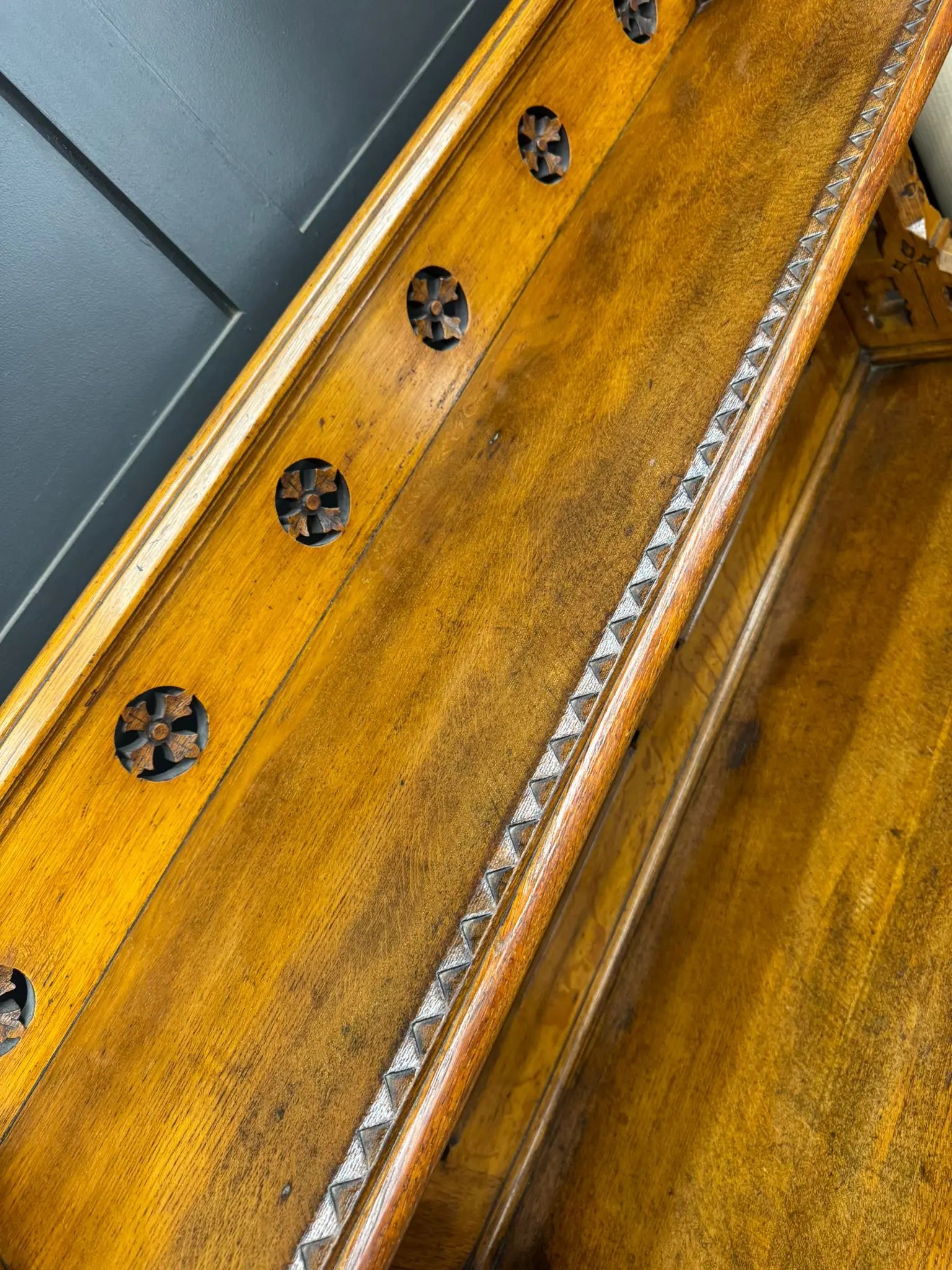 Antique Oak Buffet Sideboard Cabinet / Cupboard Gothic /Aesthetic Movement RUSTIC WAREHOUSE NORFOLK