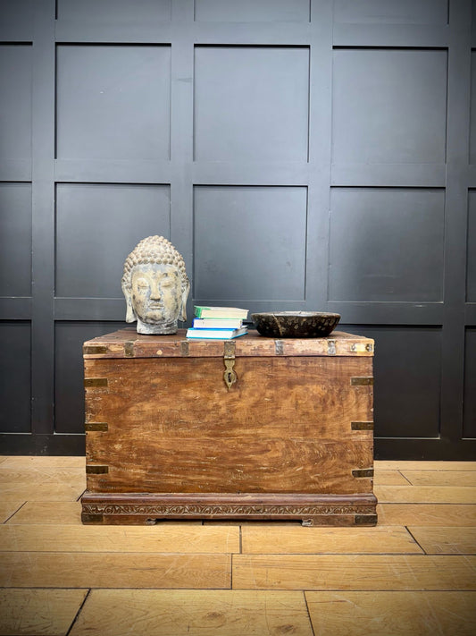 Antique Teak Eastern Trunk Chest / Storage Blanket Box / Coffee Table