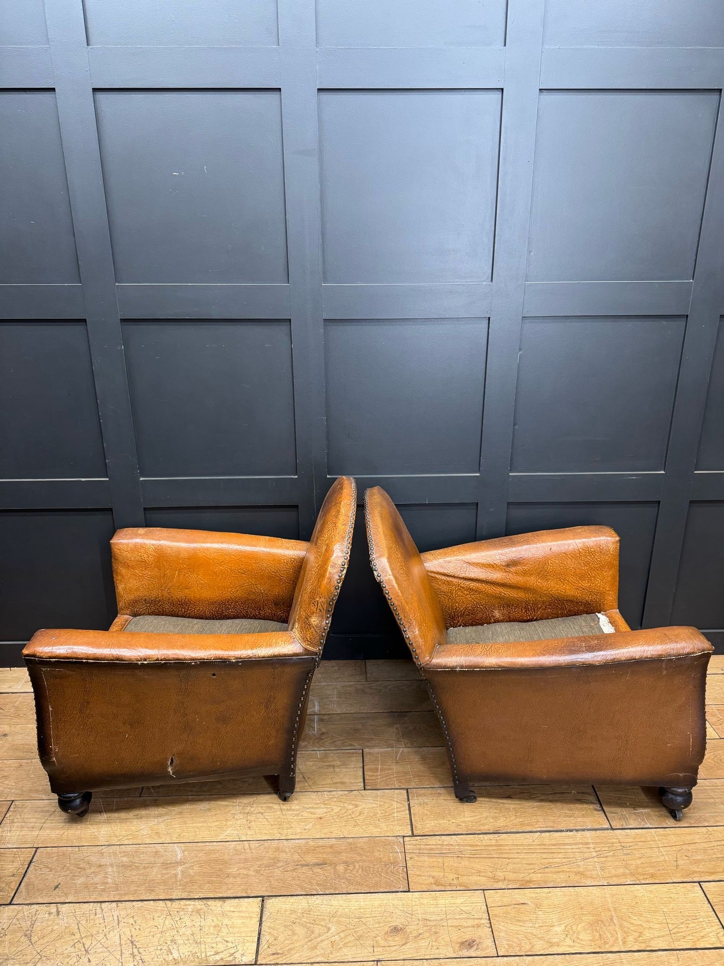 Antique Pair Of 1920s Club Armchairs / Art Deco Lounge Chairs For Reupholster