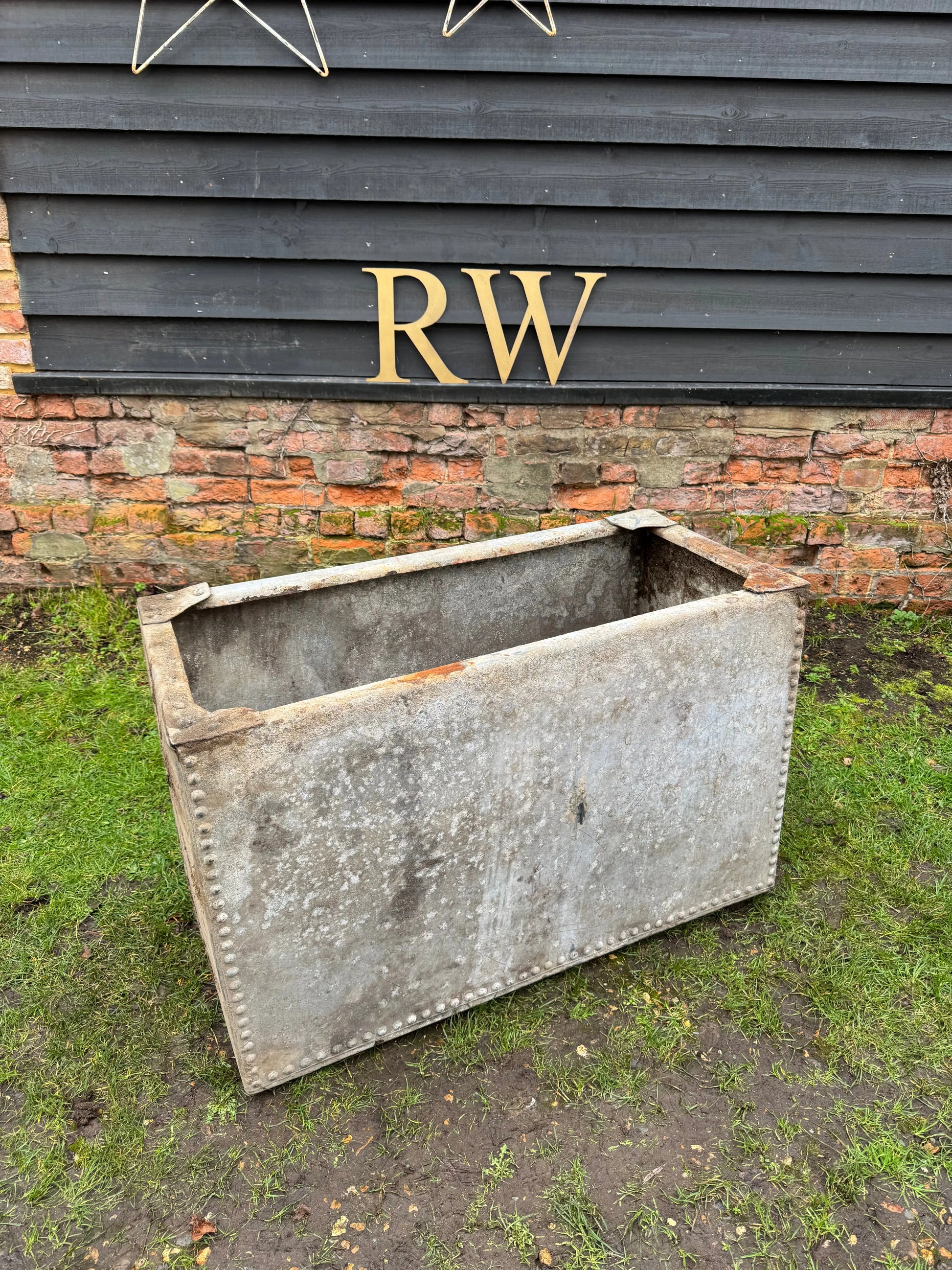 Riveted Galvanised Trough Planter /  Raised Flower Bed Plant Olive Tree Pot Z6 RUSTIC WAREHOUSE NORFOLK