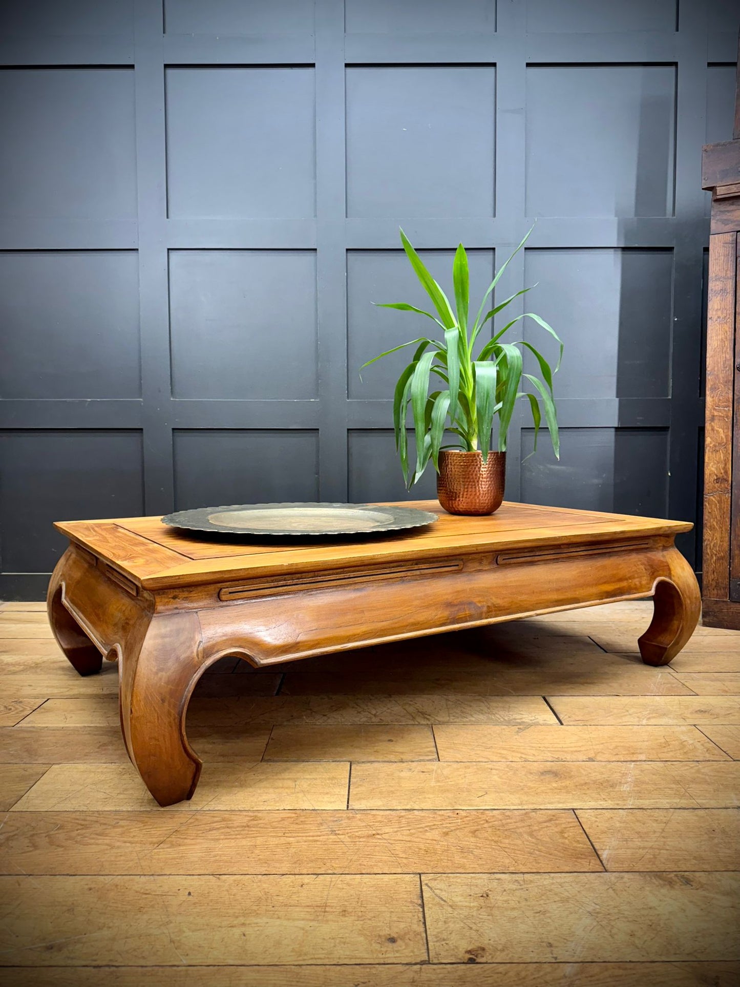 Large Vintage Elm Kang Coffee Table – Low Eastern Supper Table
