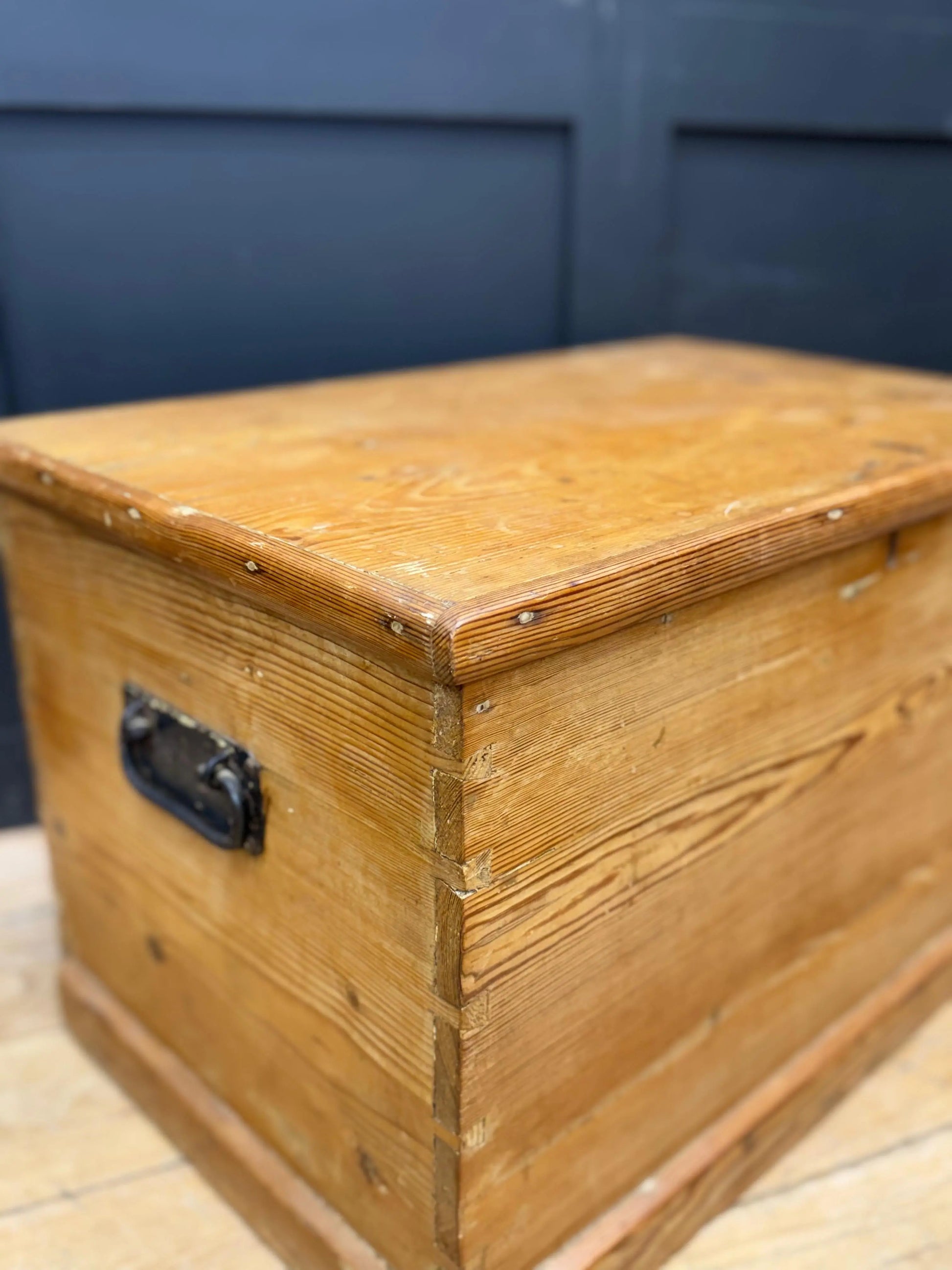 Antique Old Pine Storage Chest Blanket Box Coffee Table Trunk Bedroom Storage RUSTIC WAREHOUSE NORFOLK