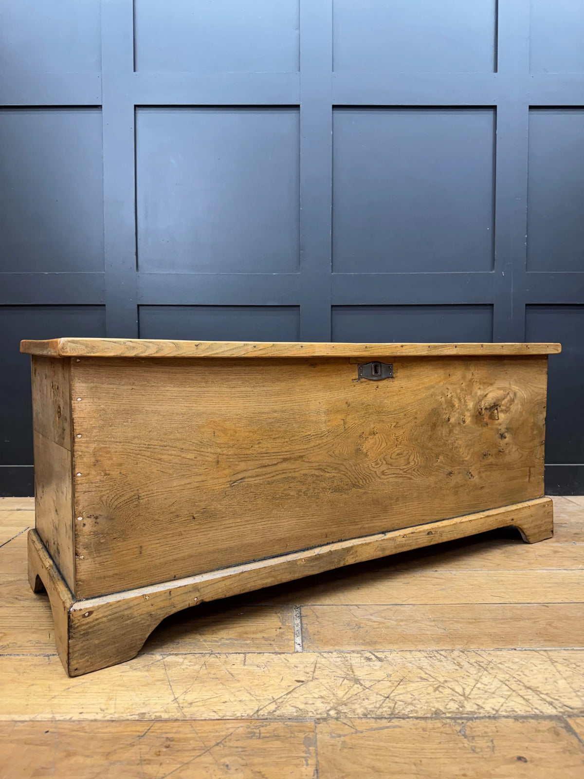 18th Century Antique Elm Blanket Chest Coffer Trunk Coffee Table Storage