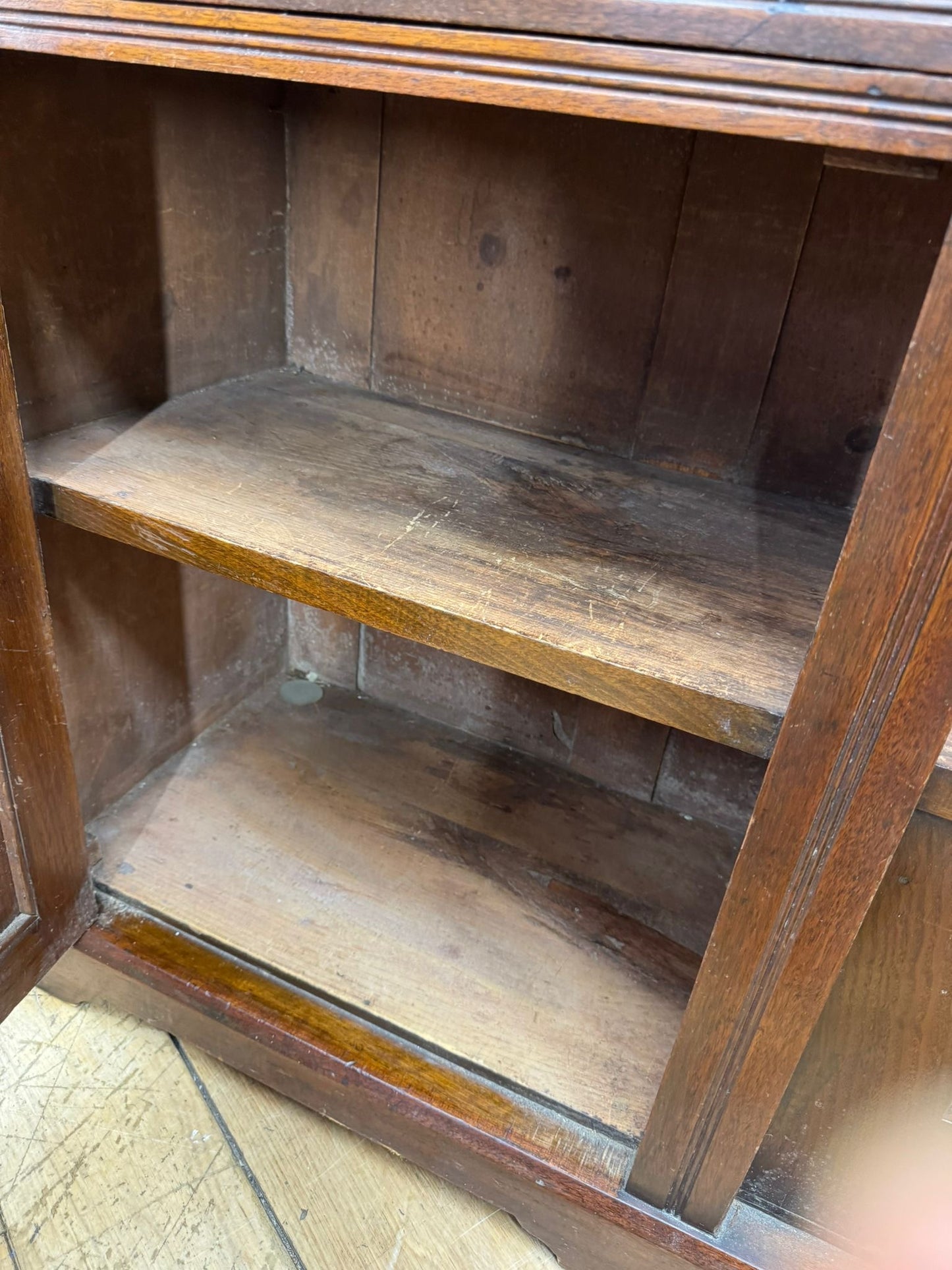 Edwardian Walnut Mirrored Sideboard with Carved Detail