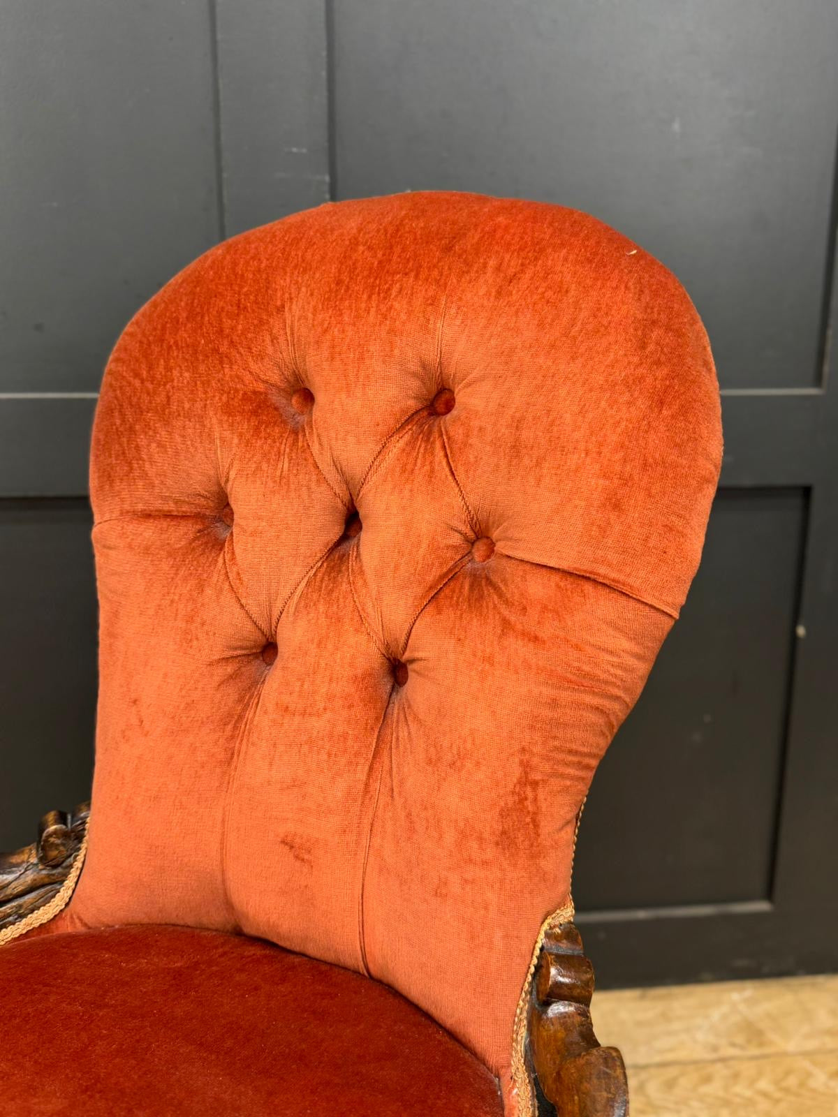 Victorian Walnut Spoon Nursing Chair in Orange Upholstery / Bedroom Chair