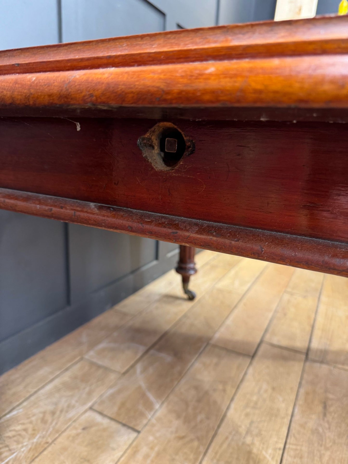 Antique Mahogany Dining Table / Victorian Extending  / Kitchen Table