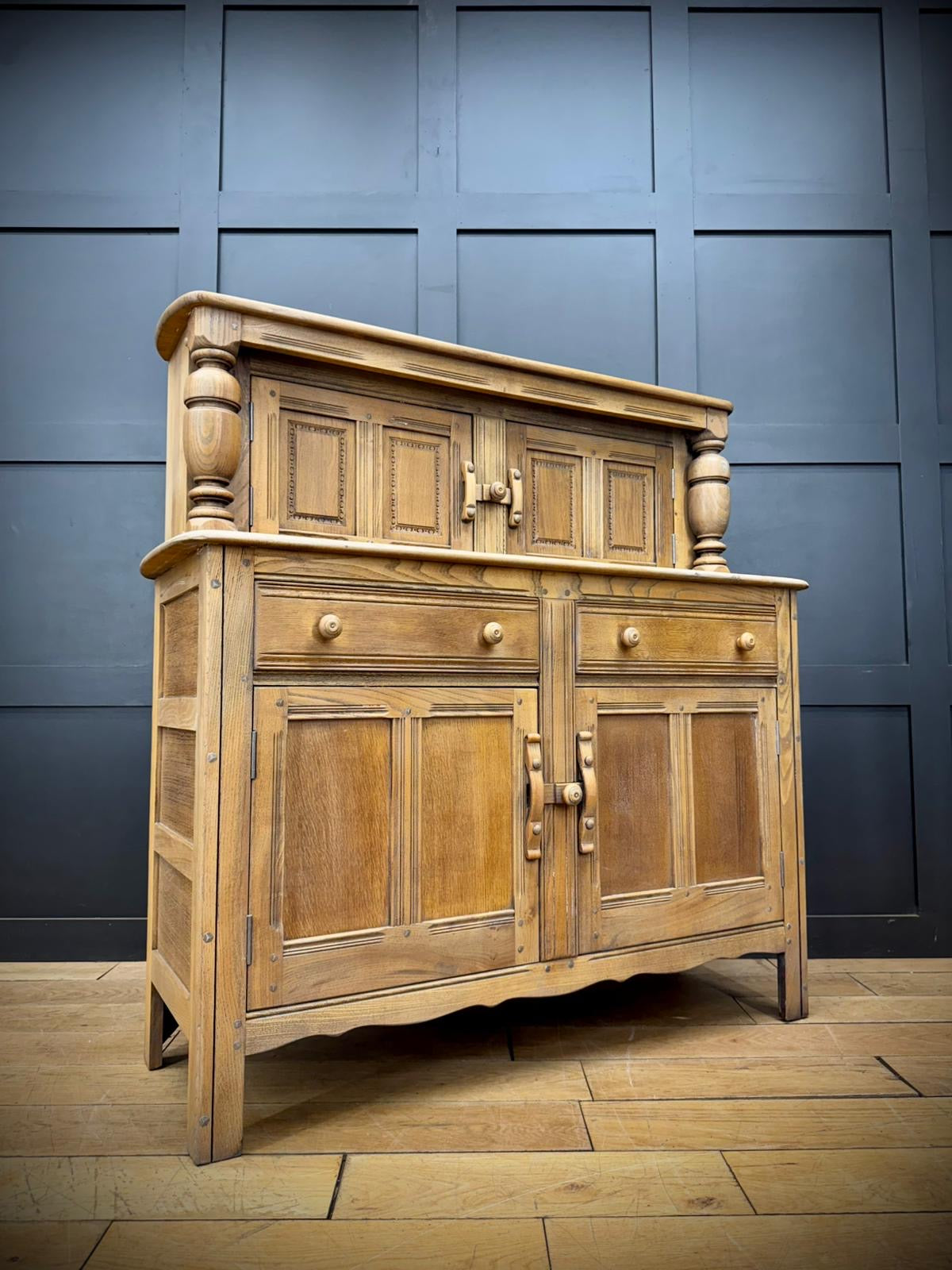Vintage Ercol Court Cupboard – Stripped & Waxed Sideboard Cabinet / Home Bar