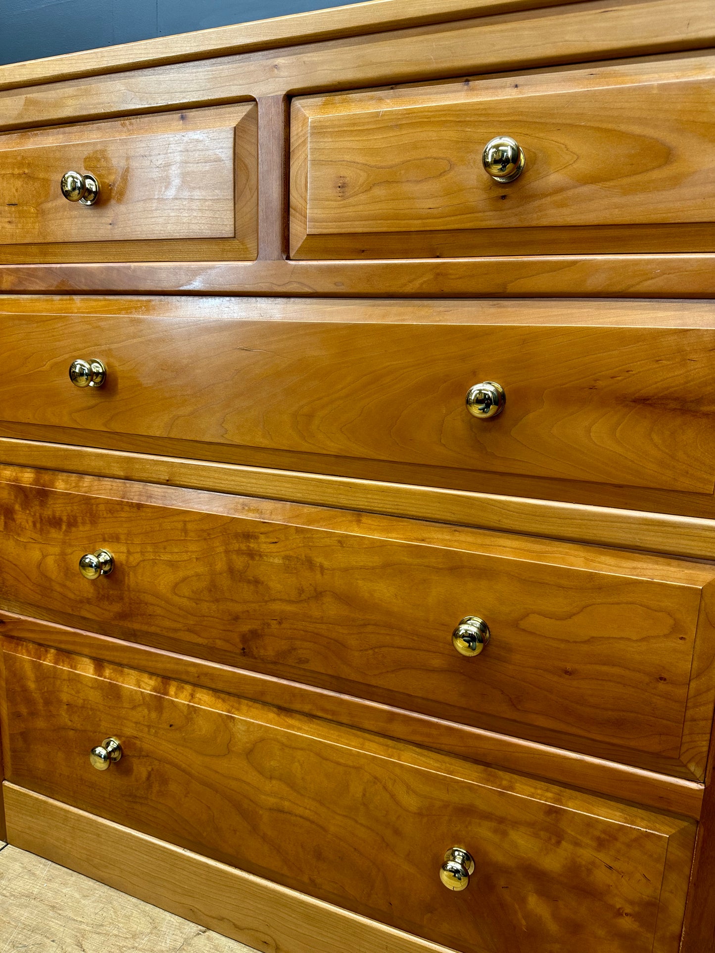 Vintage Oak Chest Of Drawers / Bedroom Storage Drawers / Horace Knightman