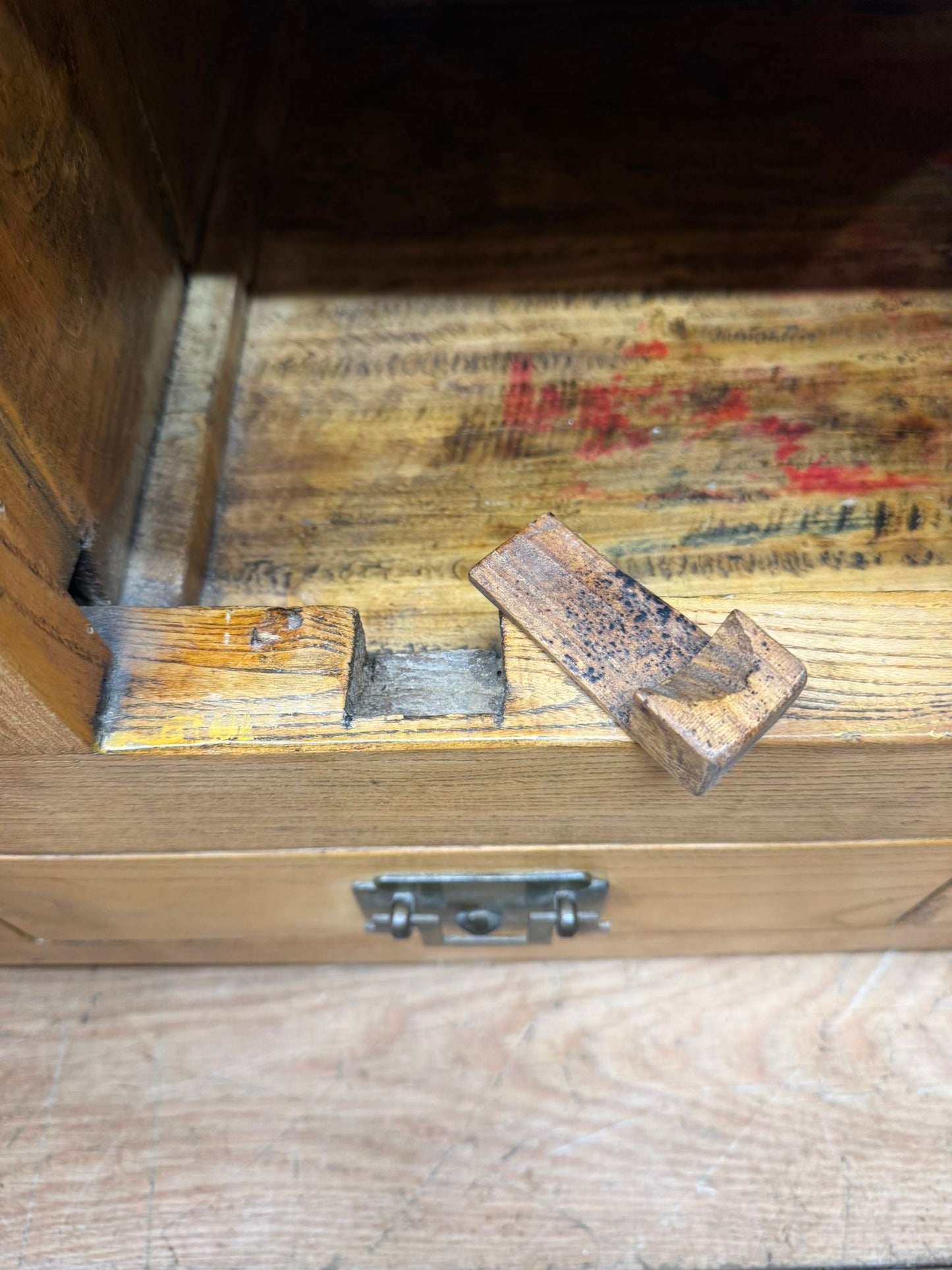 Large Chinese Elm Sideboard Cupboard Console TV Stand