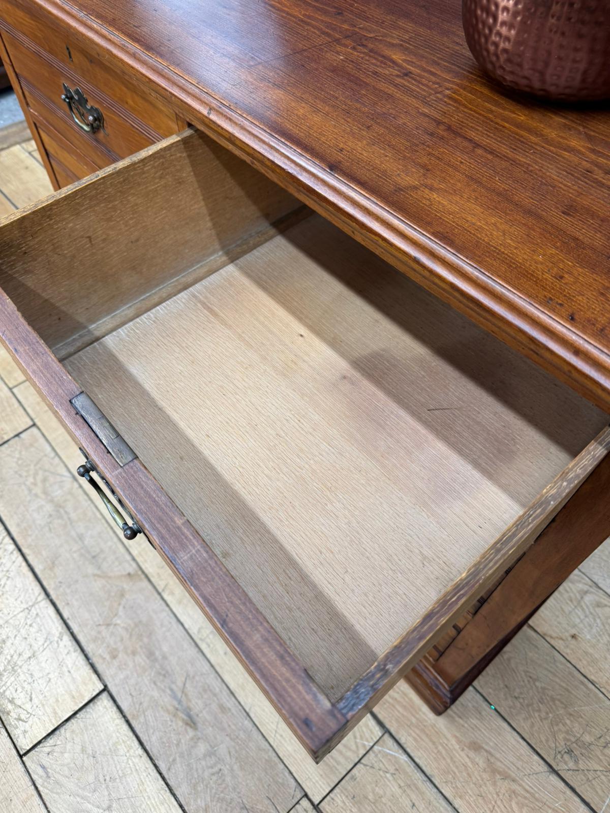 Edwardian Walnut Chest of Drawers | Antique Bedroom Storage