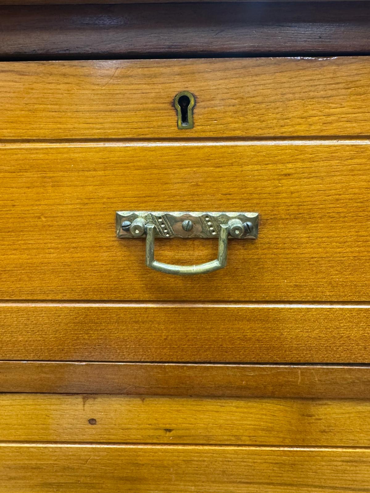 Antique Walnut Chest of Drawers by Maple & Co \ Edwardian Dressing Table