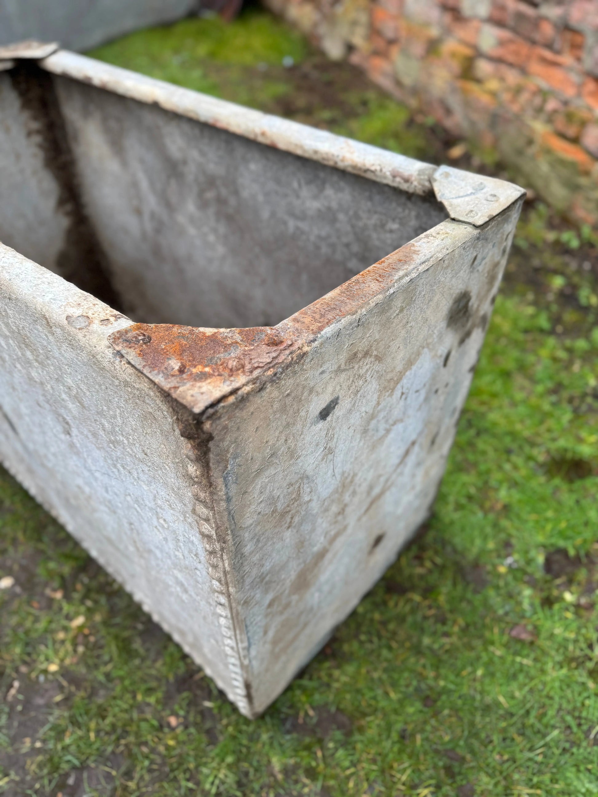 Riveted Galvanised Trough Planter /  Raised Flower Bed Plant Olive Tree Pot Z6 RUSTIC WAREHOUSE NORFOLK