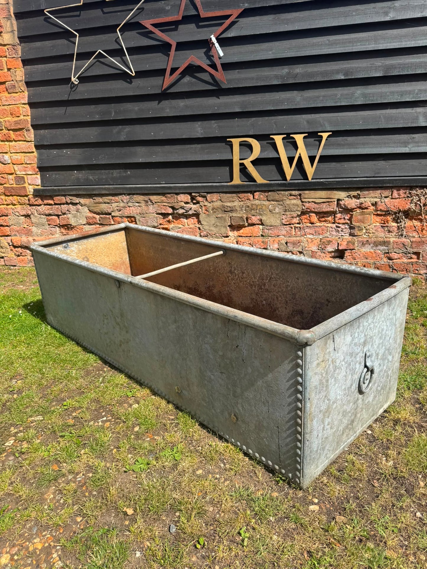 Large Antique Riveted Galvanised Water Trough Garden Planter 184cm (T4