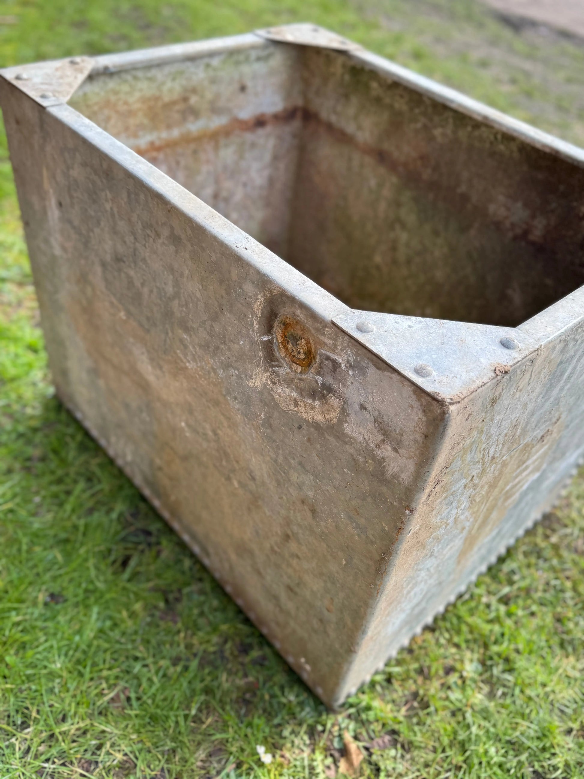 Riveted Galvanised Trough Planter /  Raised Flower Bed Plant Olive Tree Pot W2 RUSTIC WAREHOUSE NORFOLK