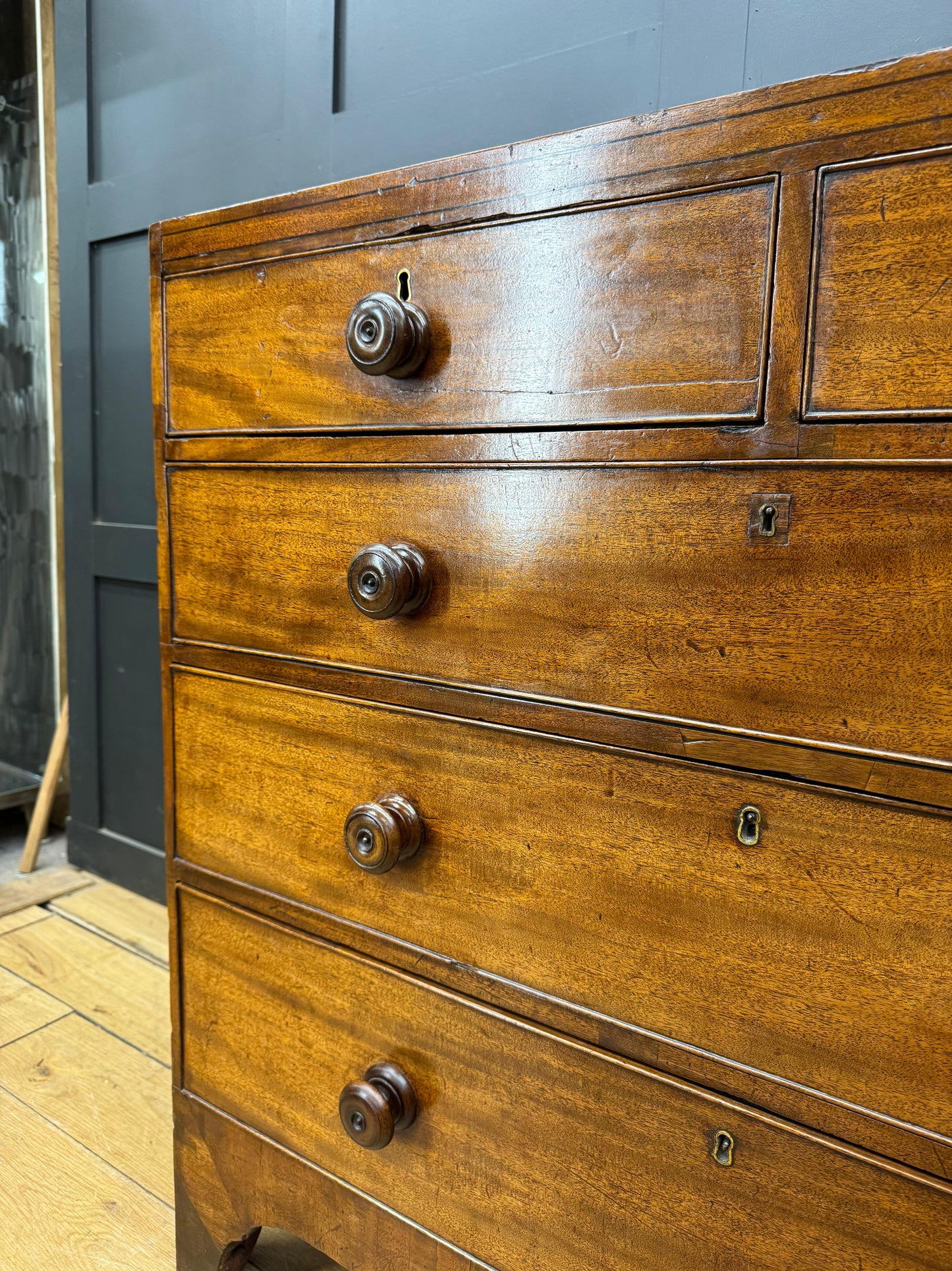 Georgian Mahogany Chest of Drawers Antique Bedroom Clothes Storage