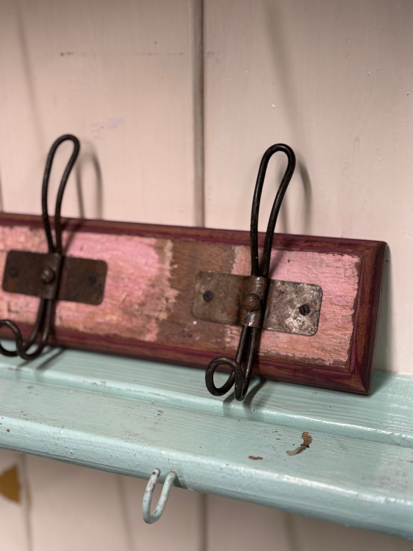 Reclaimed Wooden Coat Hooks / Vintage Rustic Coat Pegs / 4 Hook Coat Hat Rack E