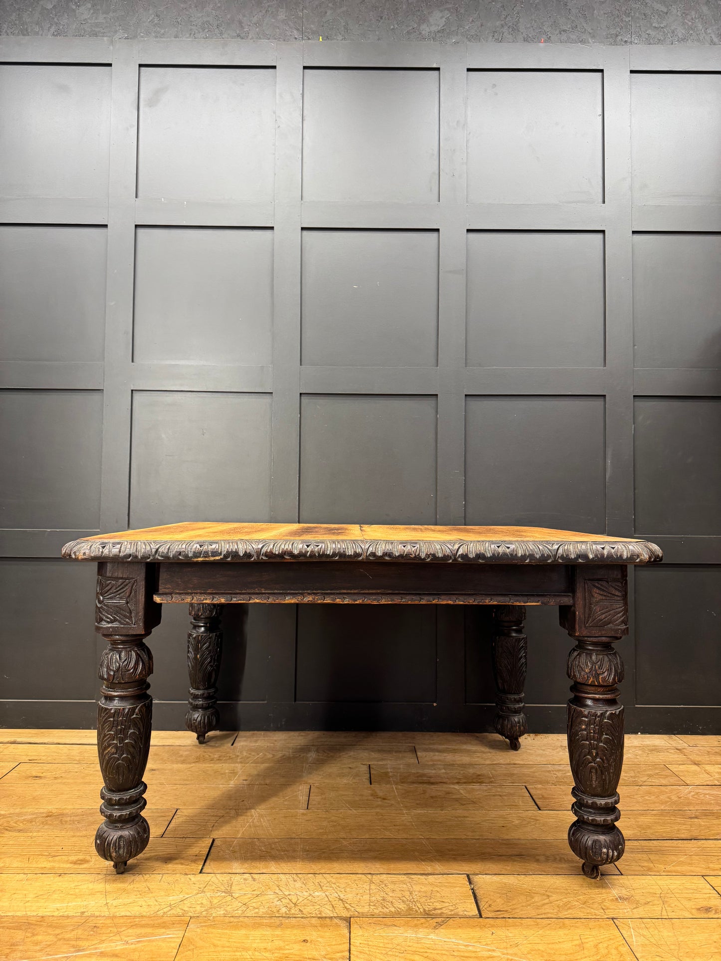 Antique Carved Oak Dining Kitchen farmhouse Table / Victorian