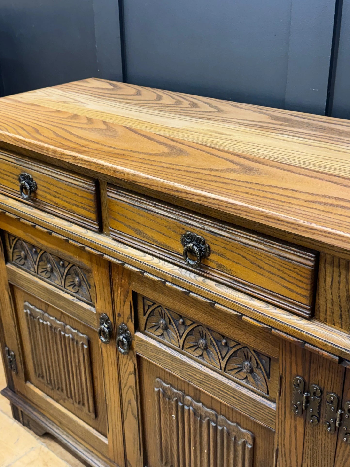 Old Charm Oak Sideboard Large Vintage Carved Cupboard Dresser Cabinet TV Stand