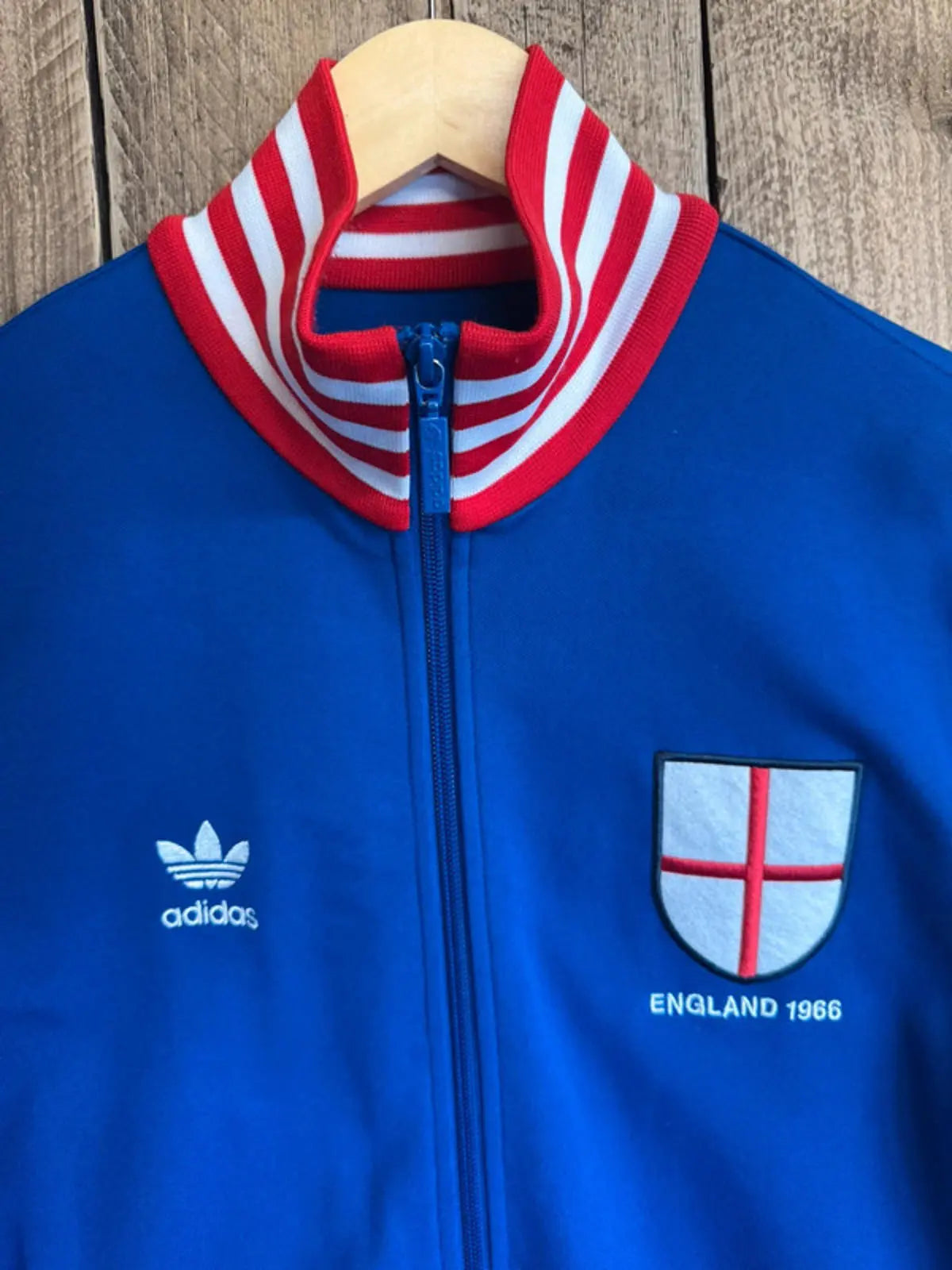 Vintage Adidas Originals England tracksuit top Men’s Medium adidas